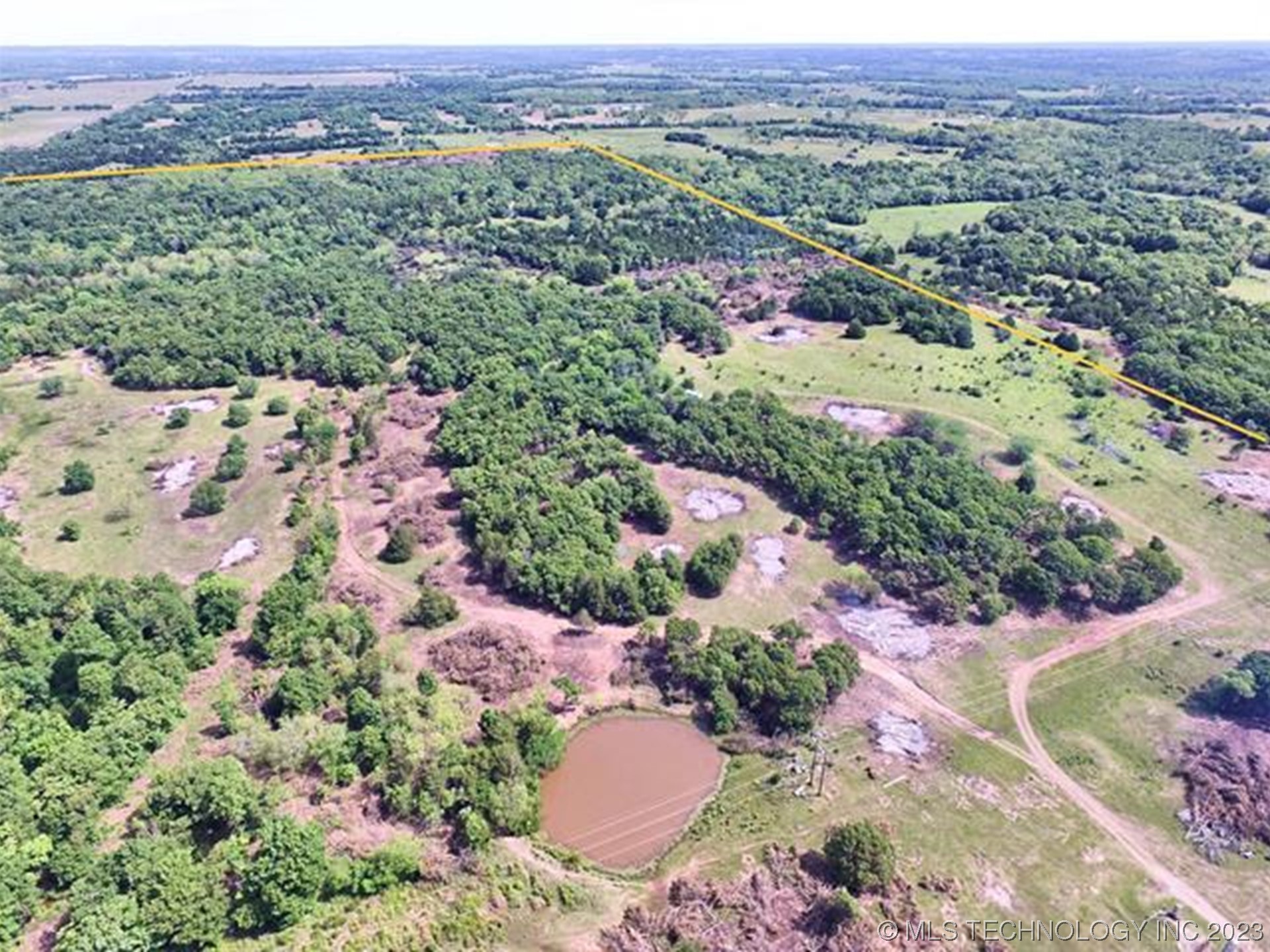 E Fairlawn Road Property Photo 9