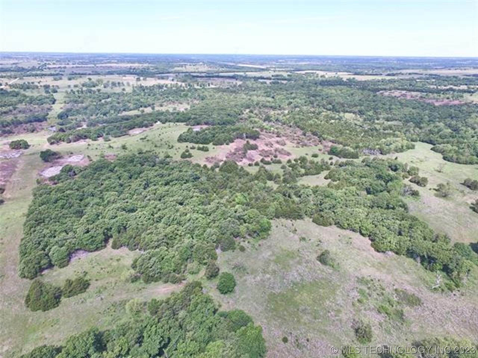 E Fairlawn Road Property Photo 15