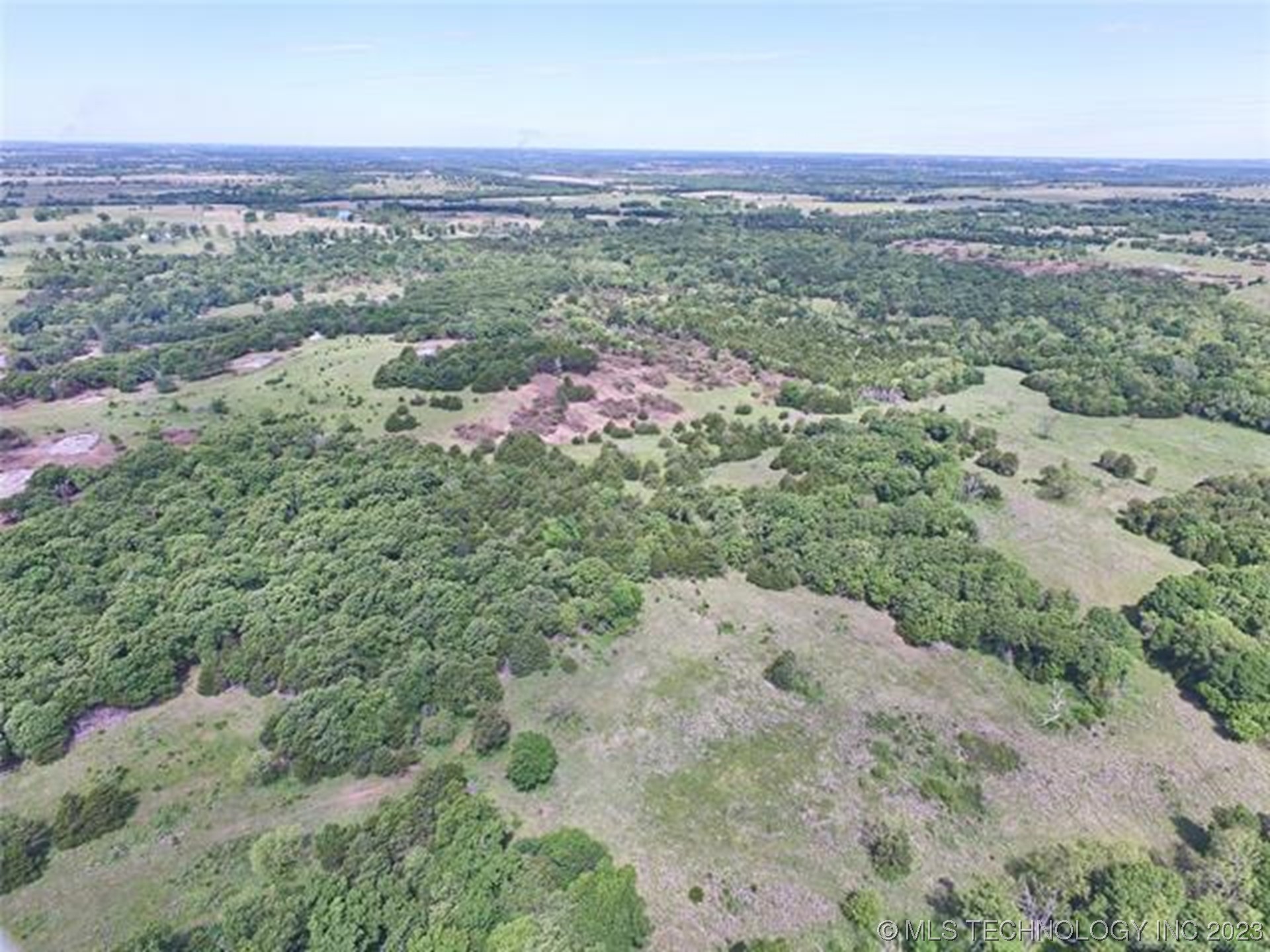 E Fairlawn Road Property Photo 16