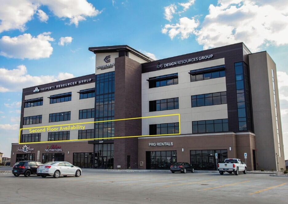 4609 33rd Avenue S Property Photo 1