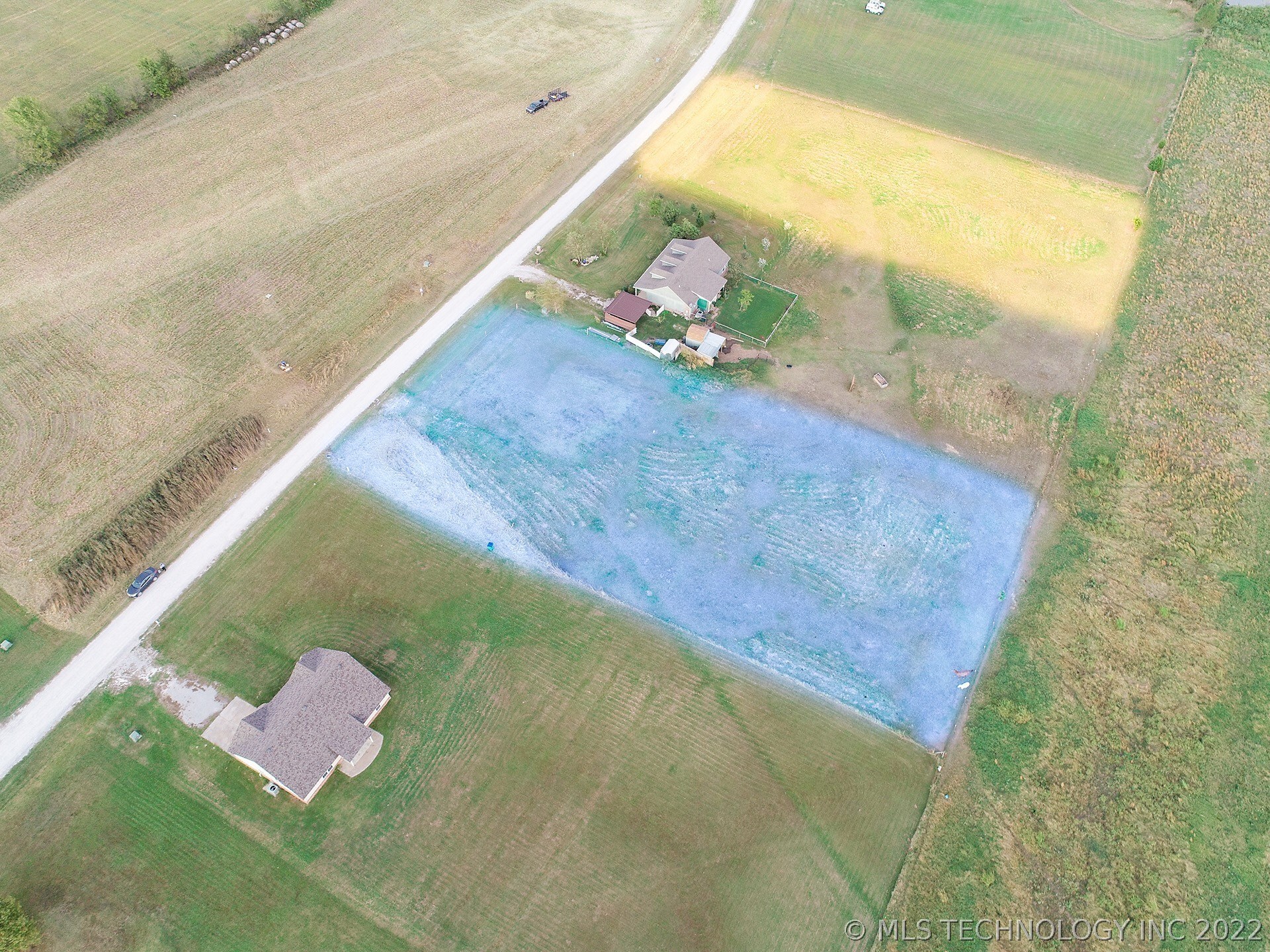 398300 W 3230 Drive Property Photo 18