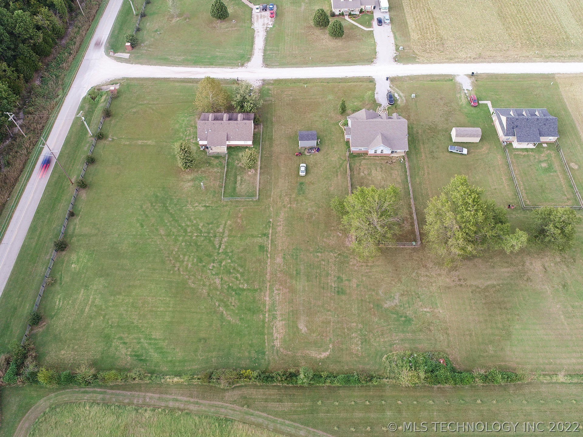 398322 W 3230 Drive Property Photo 25