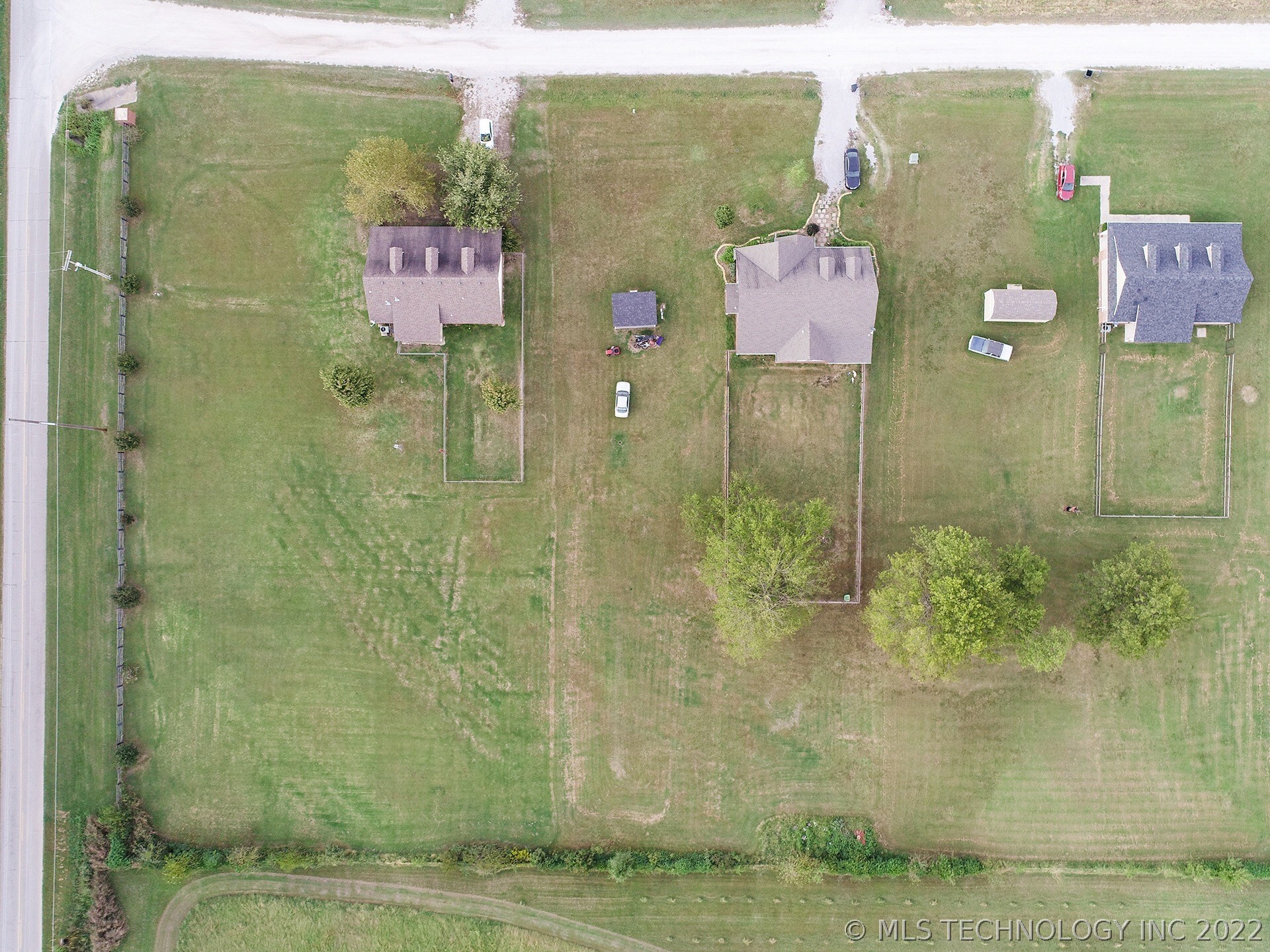 398322 W 3230 Drive Property Photo 29