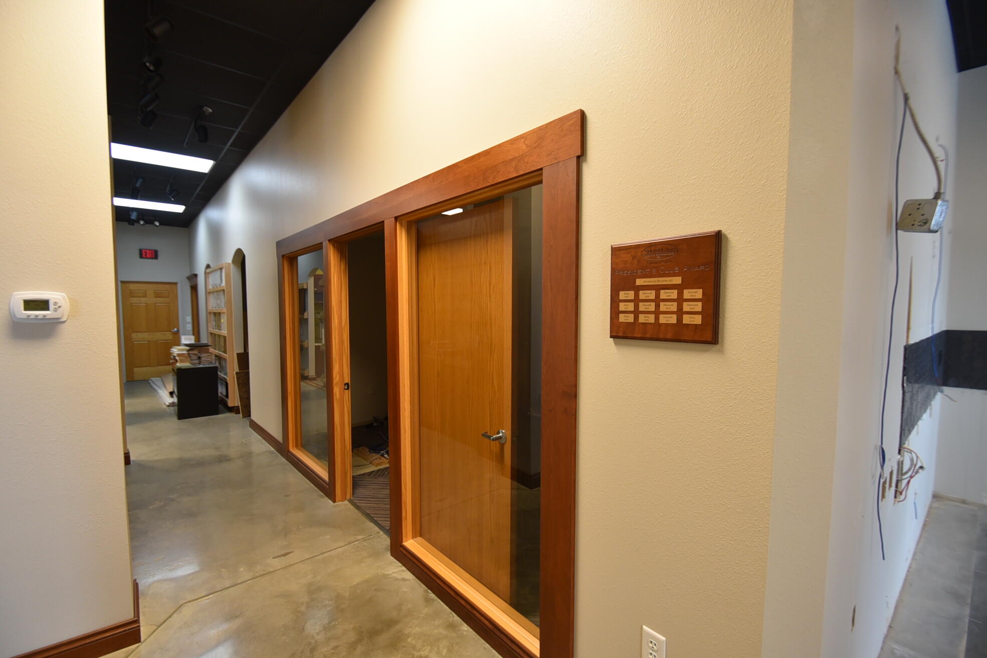 2553 Kirsten Lane S Property Photo 4