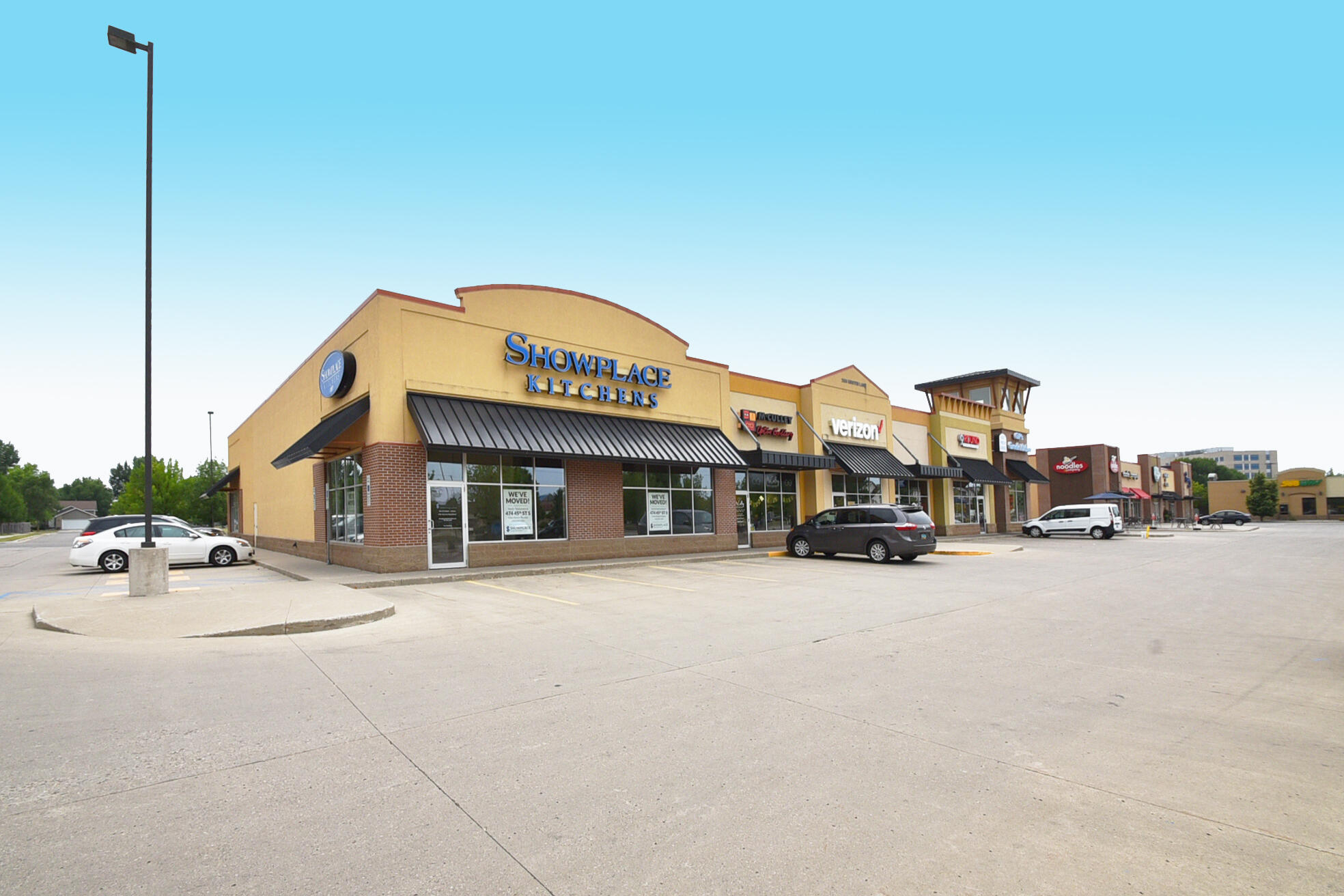 2553 Kirsten Lane S Property Photo 1