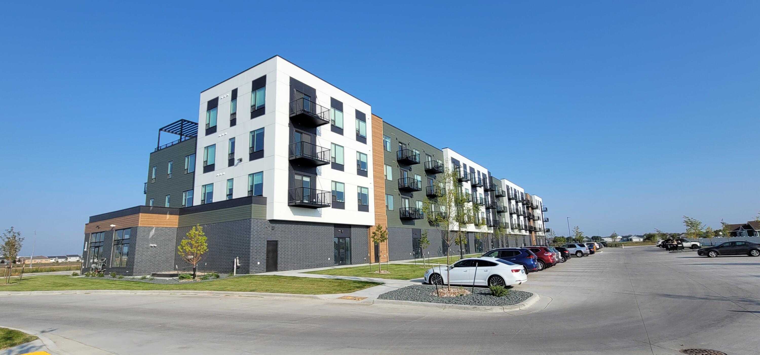 4177 S Columbia Rd Property Photo 1