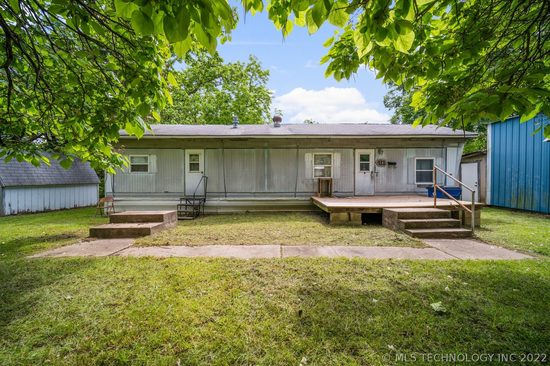 912 S Freeman Avenue Property Photo 1