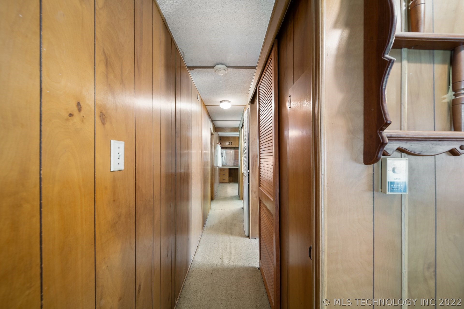 912 S Freeman Avenue Property Photo 9