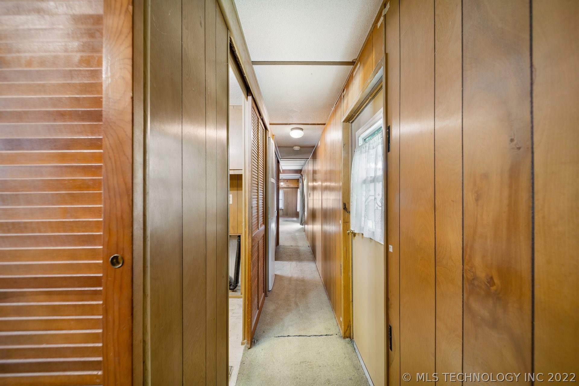 912 S Freeman Avenue Property Photo 13