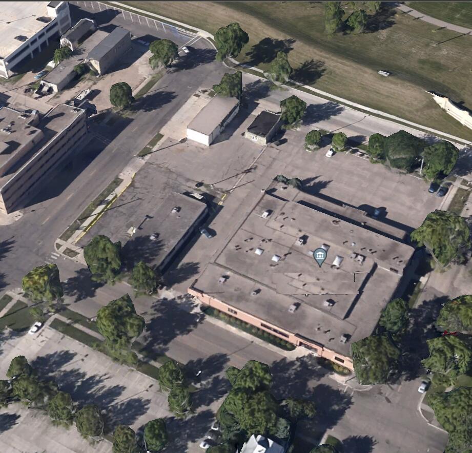 311 S 4th St Property Photo 2