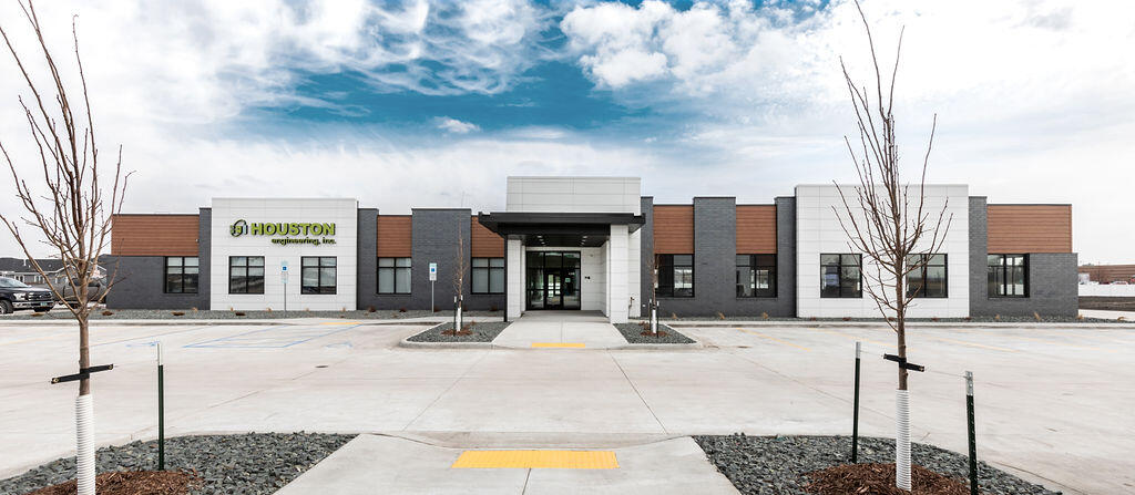 4399 S Columbia Rd Property Photo 1