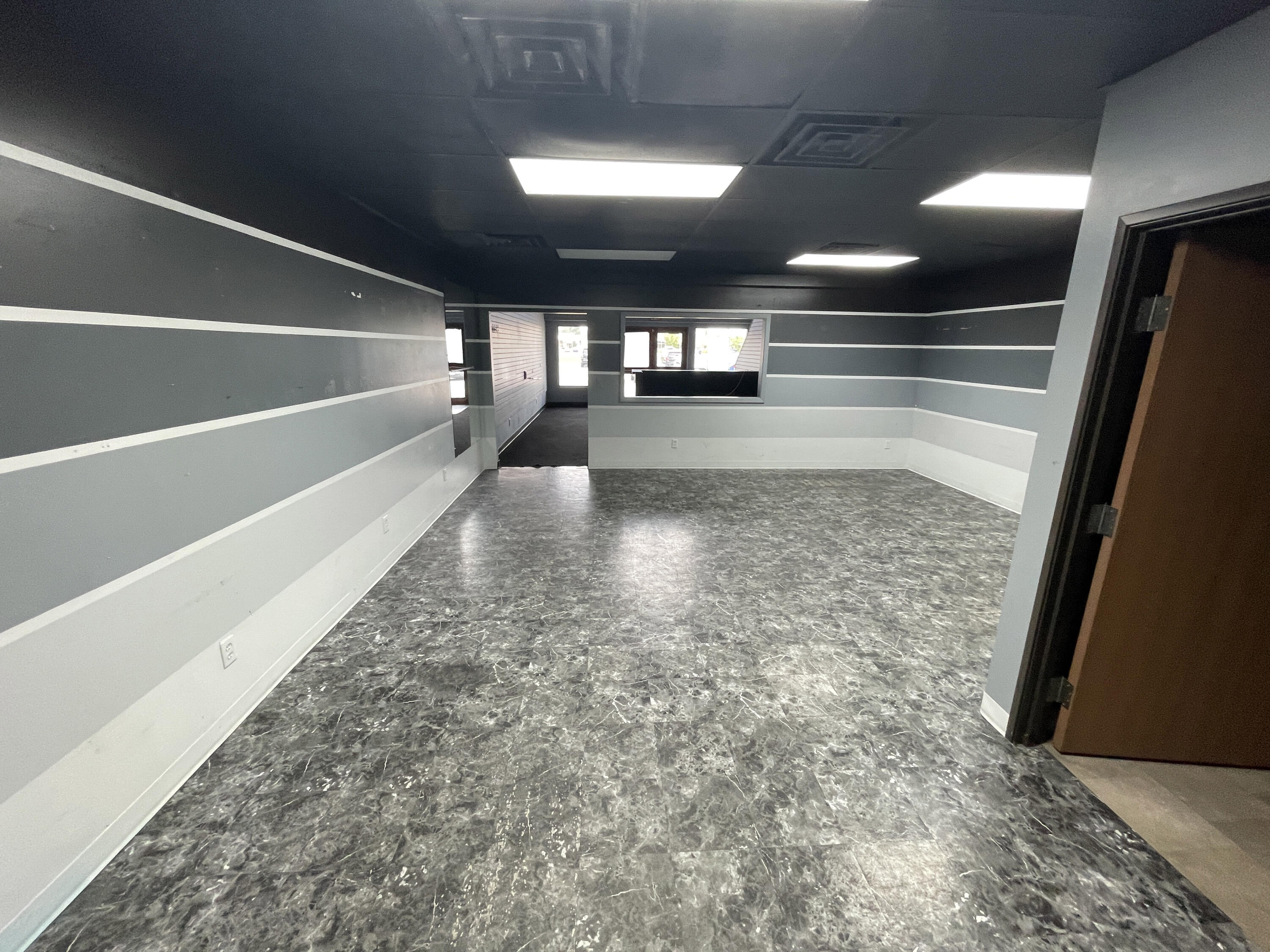 1420 9th Street E Property Photo 3