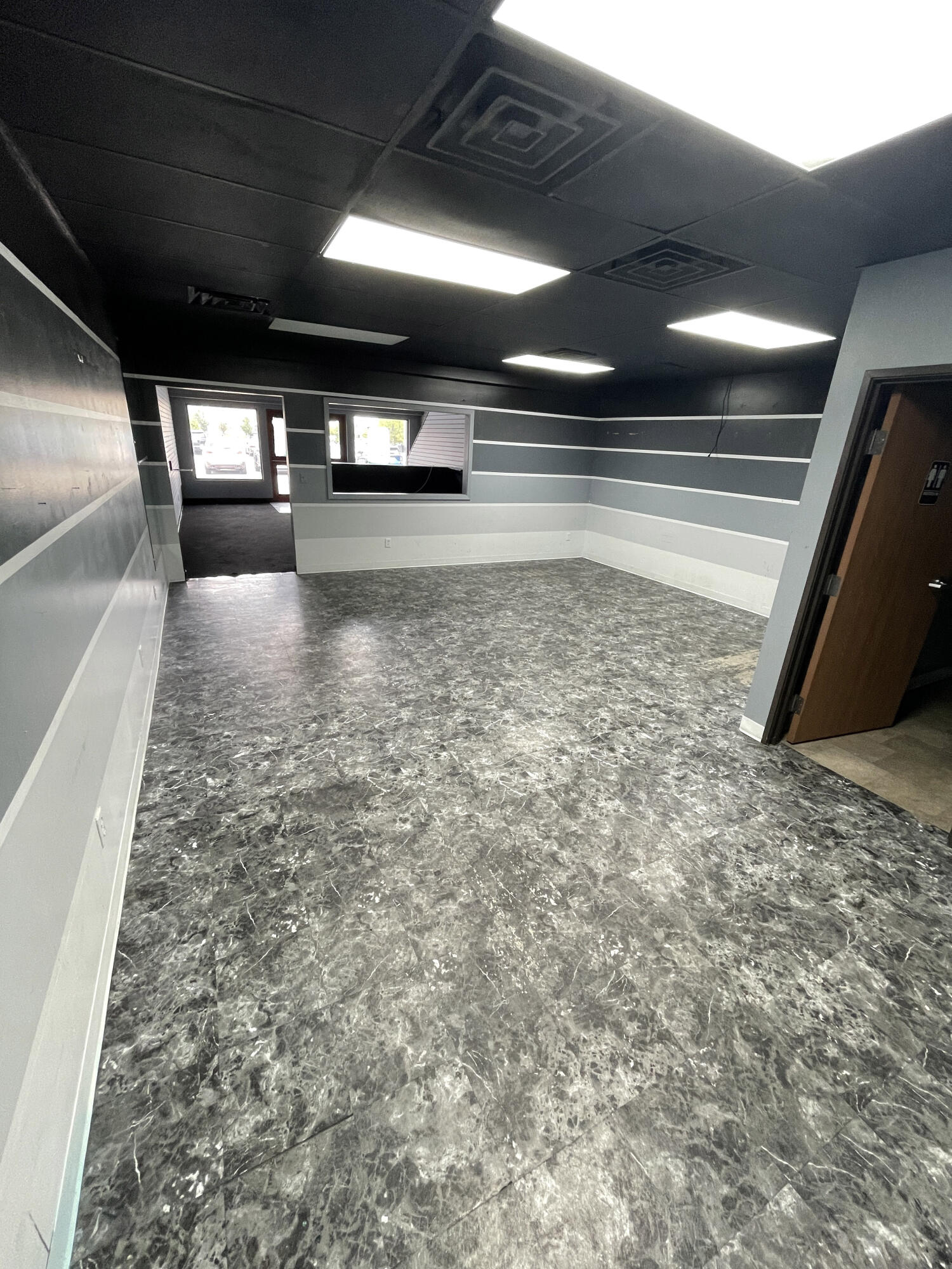 1420 9th Street E Property Photo 4