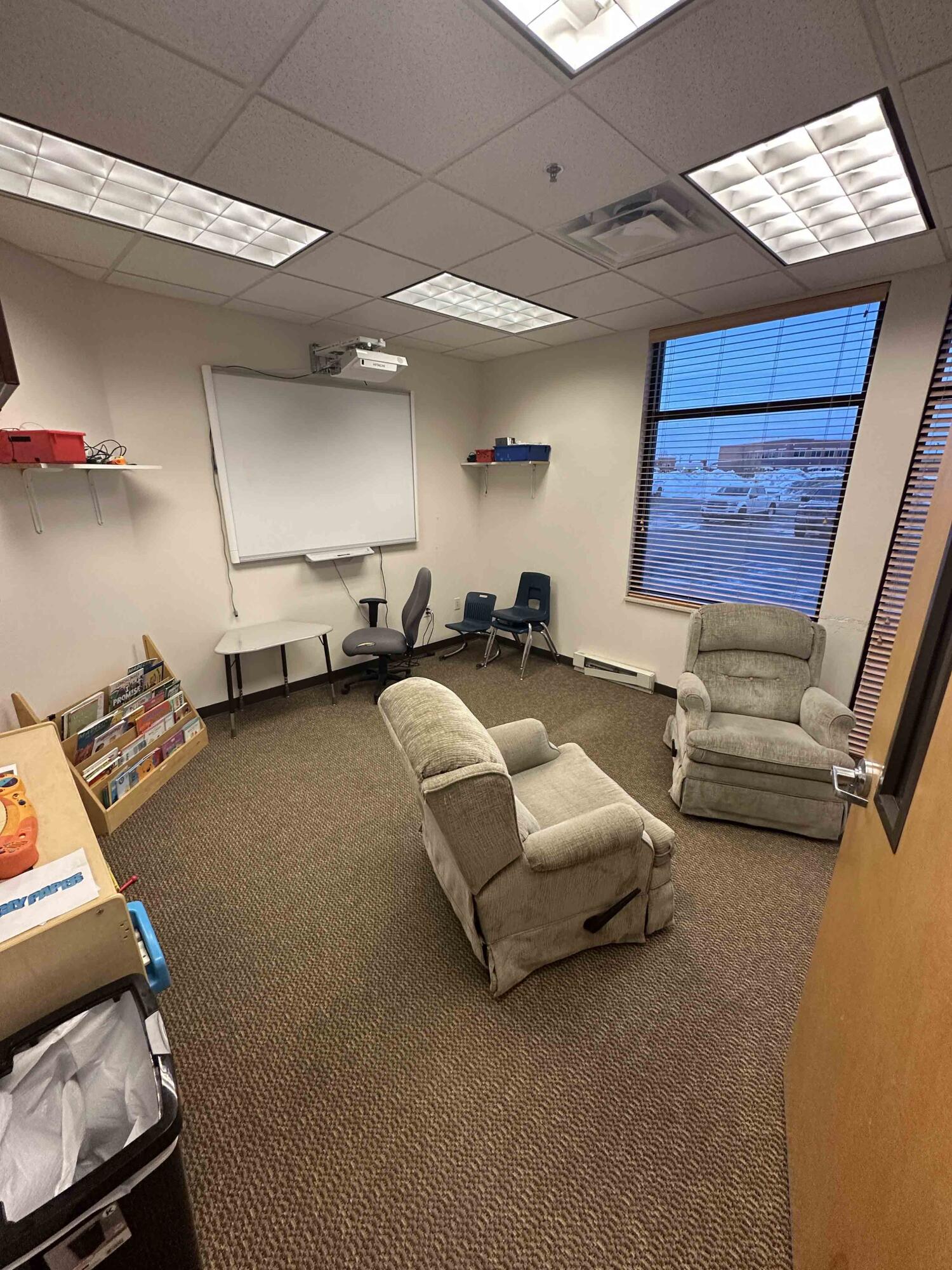 1405 Prairie Parkway Parkway Property Photo 8