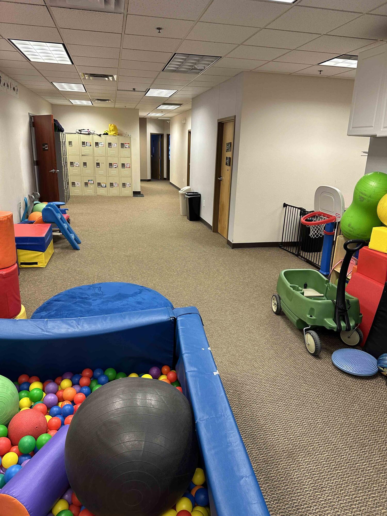 1405 Prairie Parkway Parkway Property Photo 11