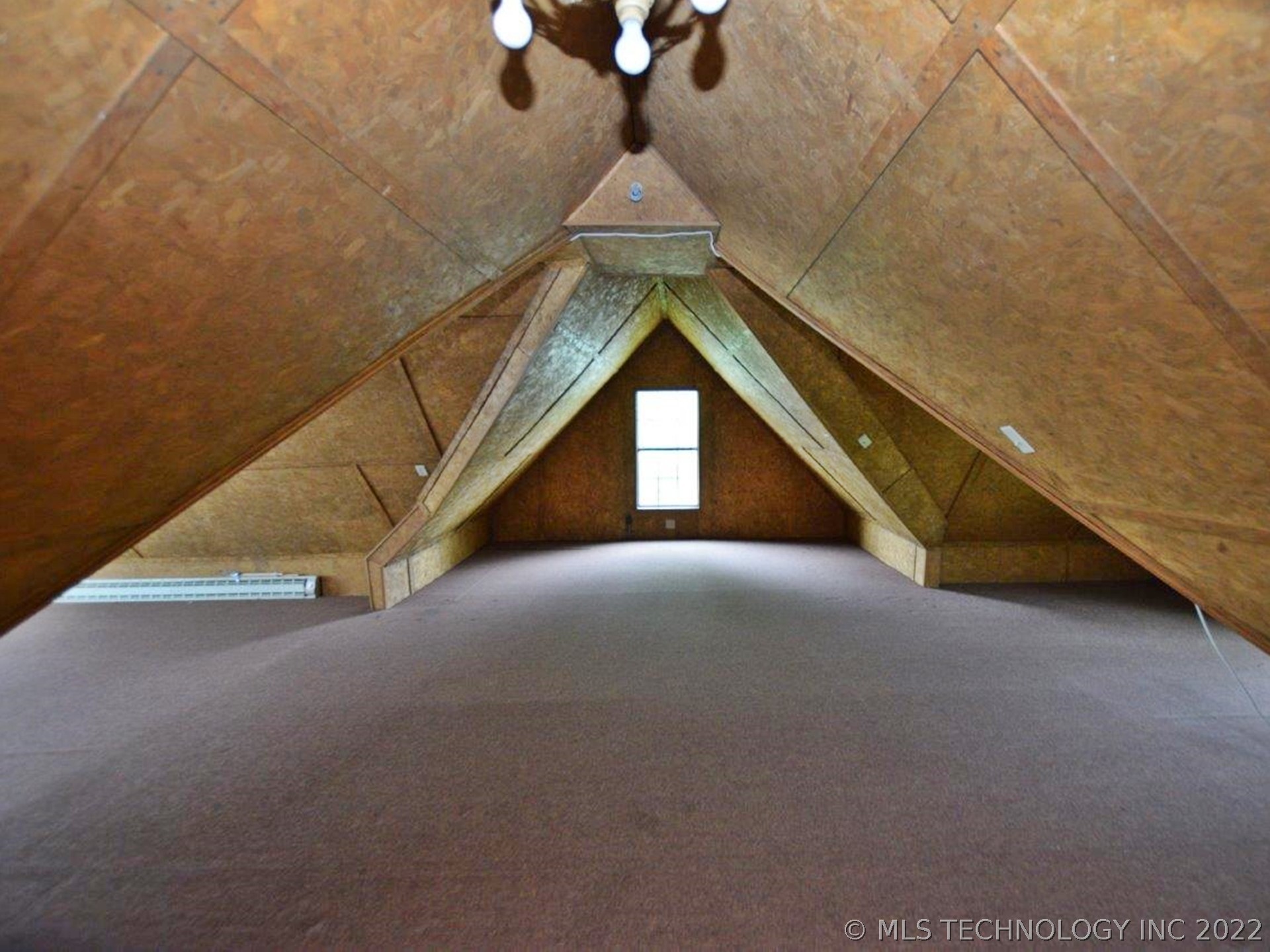 400 W Division Street Property Photo 24