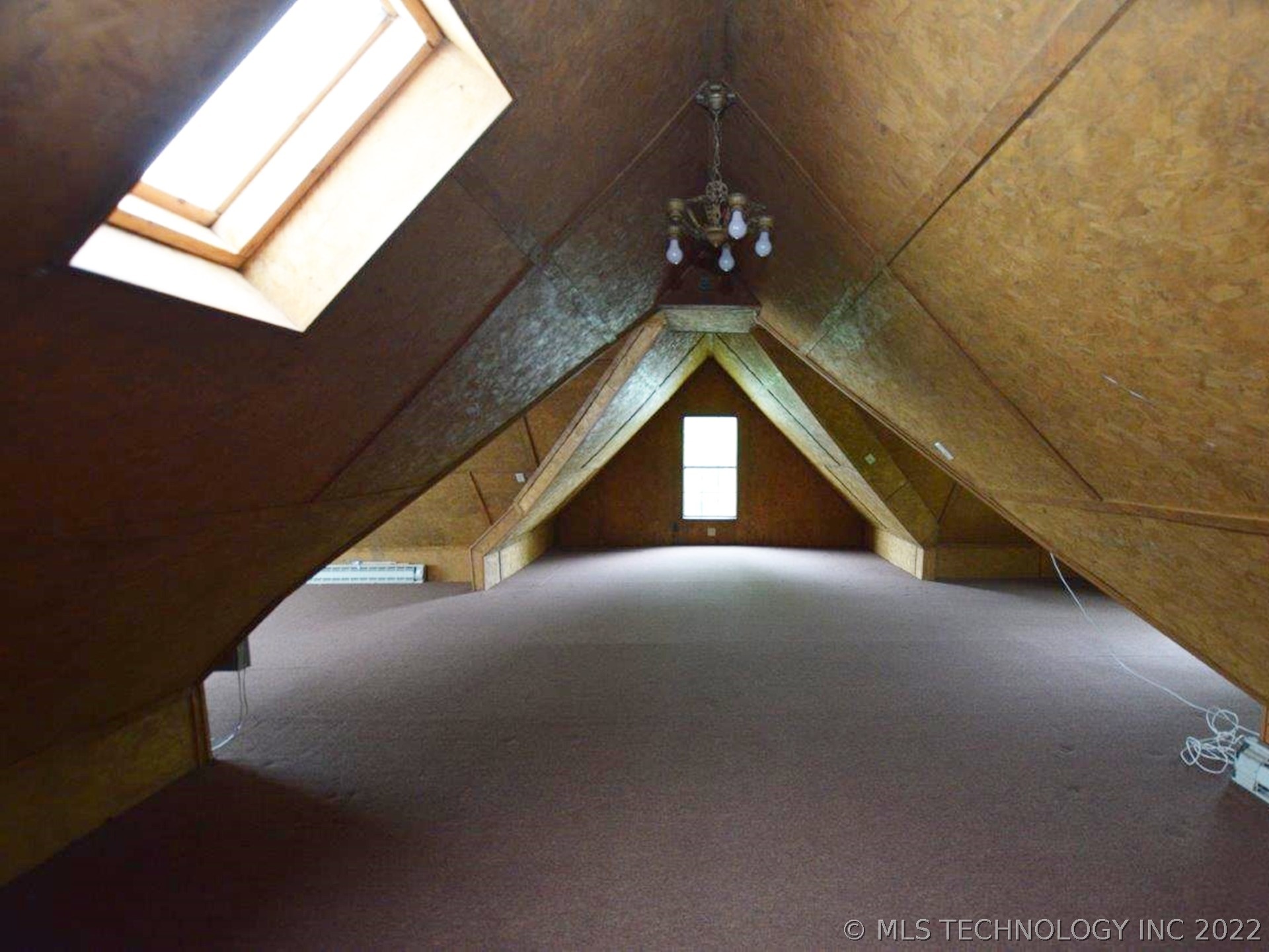 400 W Division Street Property Photo 25