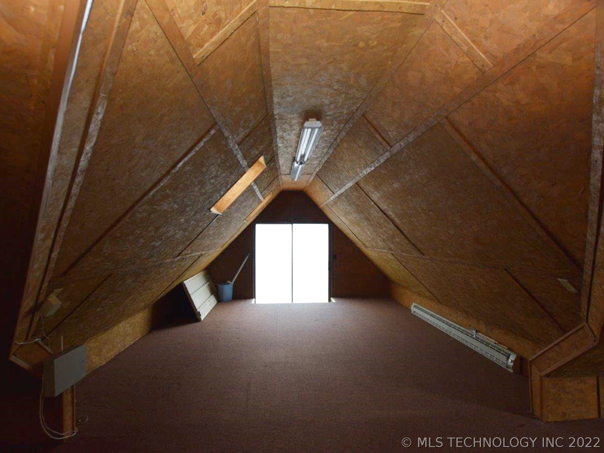 400 W Division Street Property Photo 26