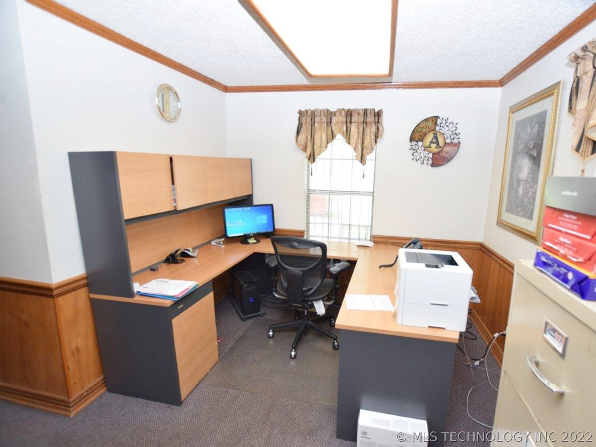 400 W Division Street Property Photo 28