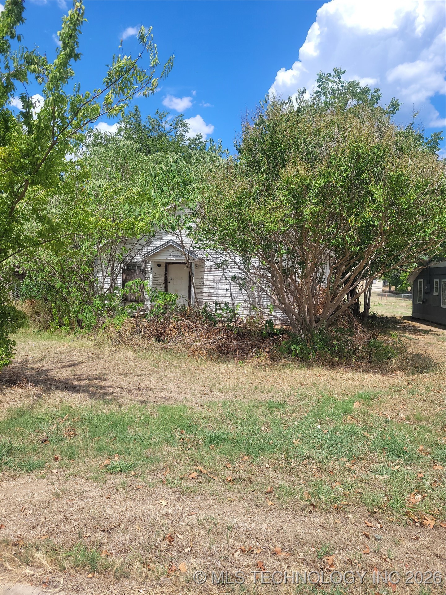 331 E Monroe Property Photo 1
