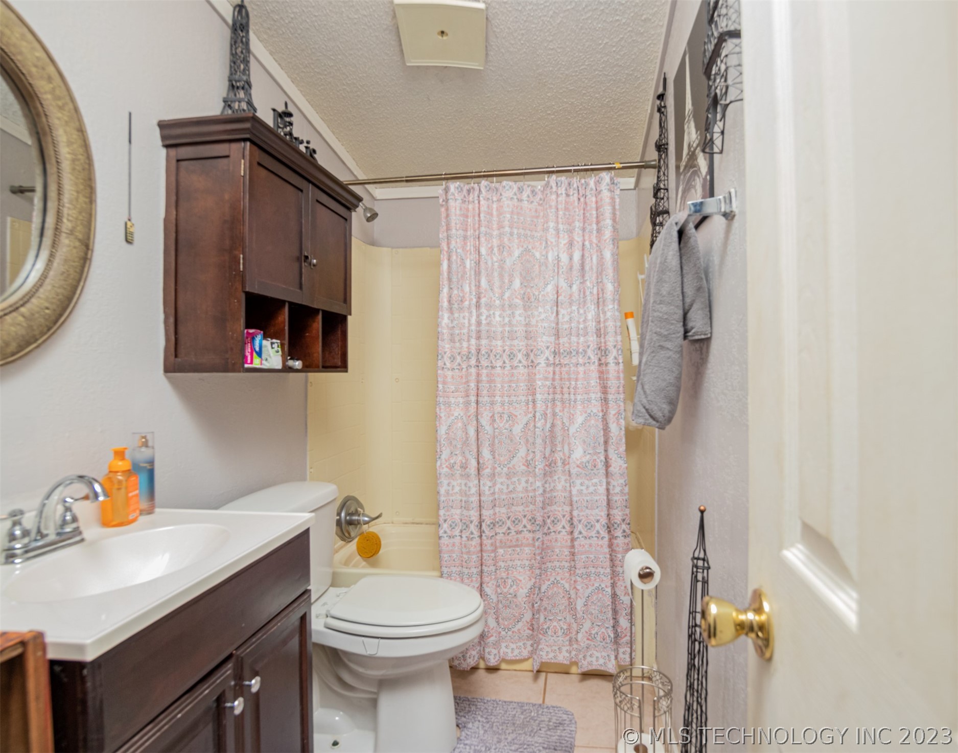 219 Mistletoe Lane Property Photo 16