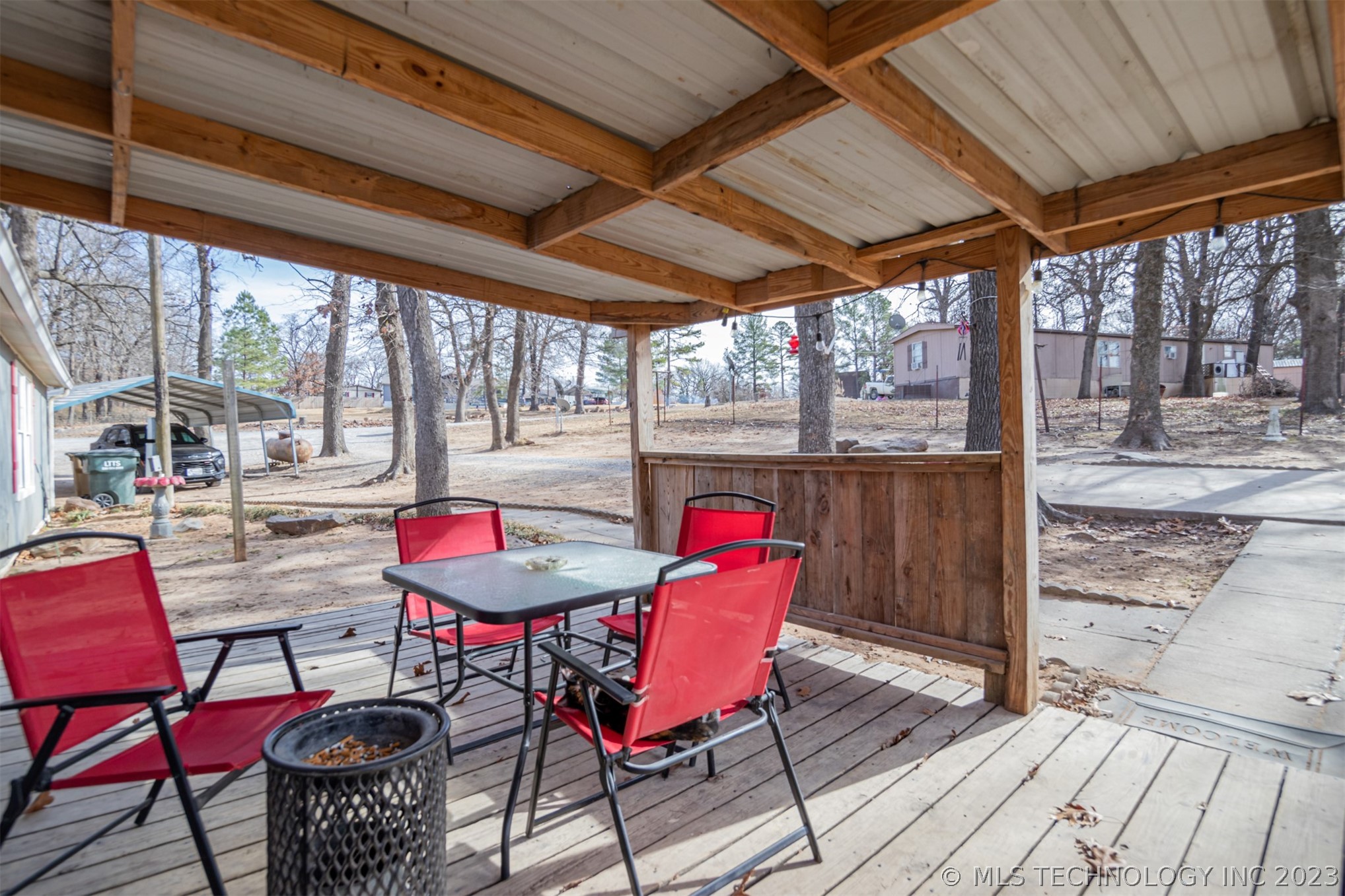 219 Mistletoe Lane Property Photo 22