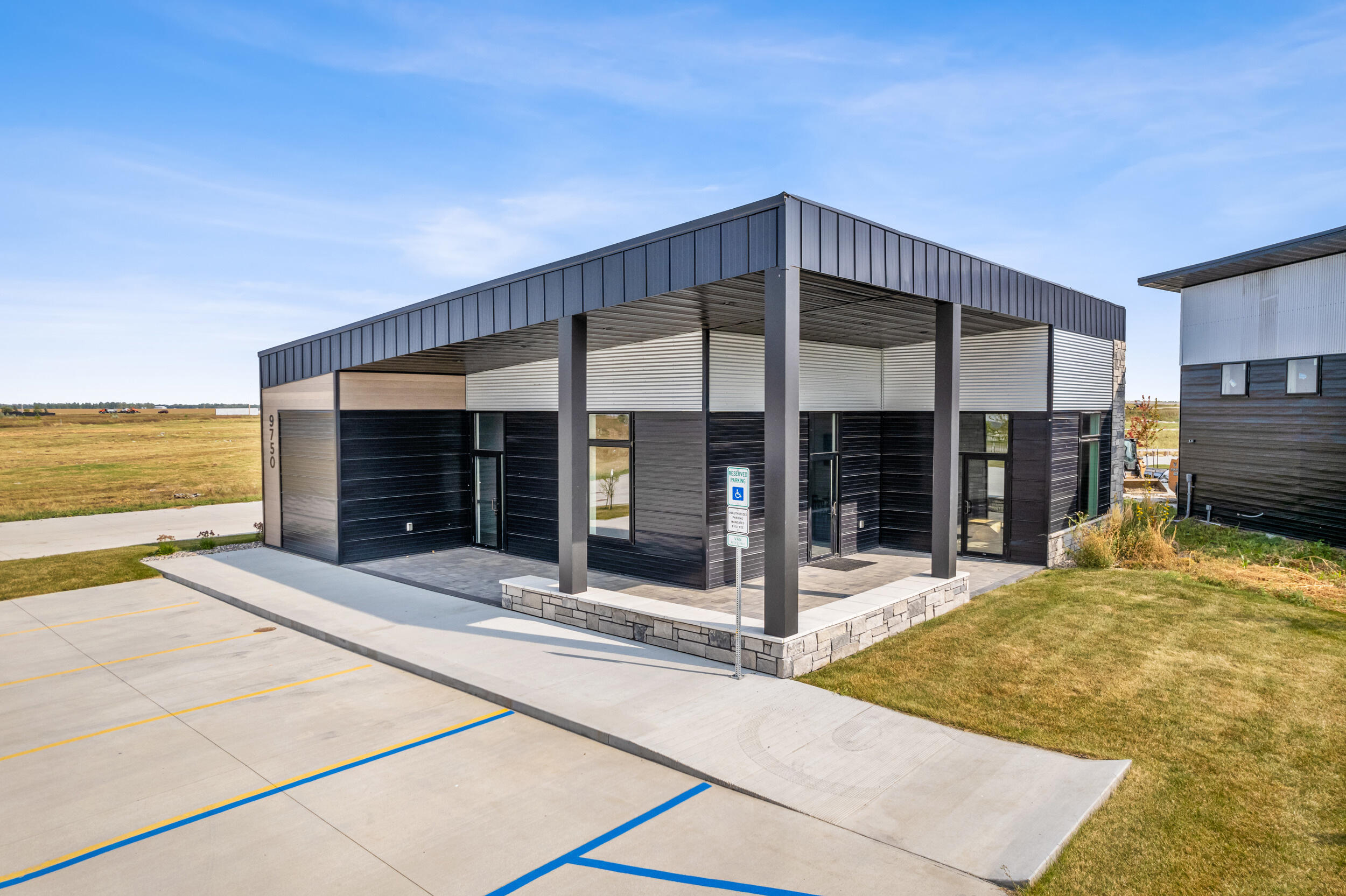 9782 39th Street S Property Photo 7