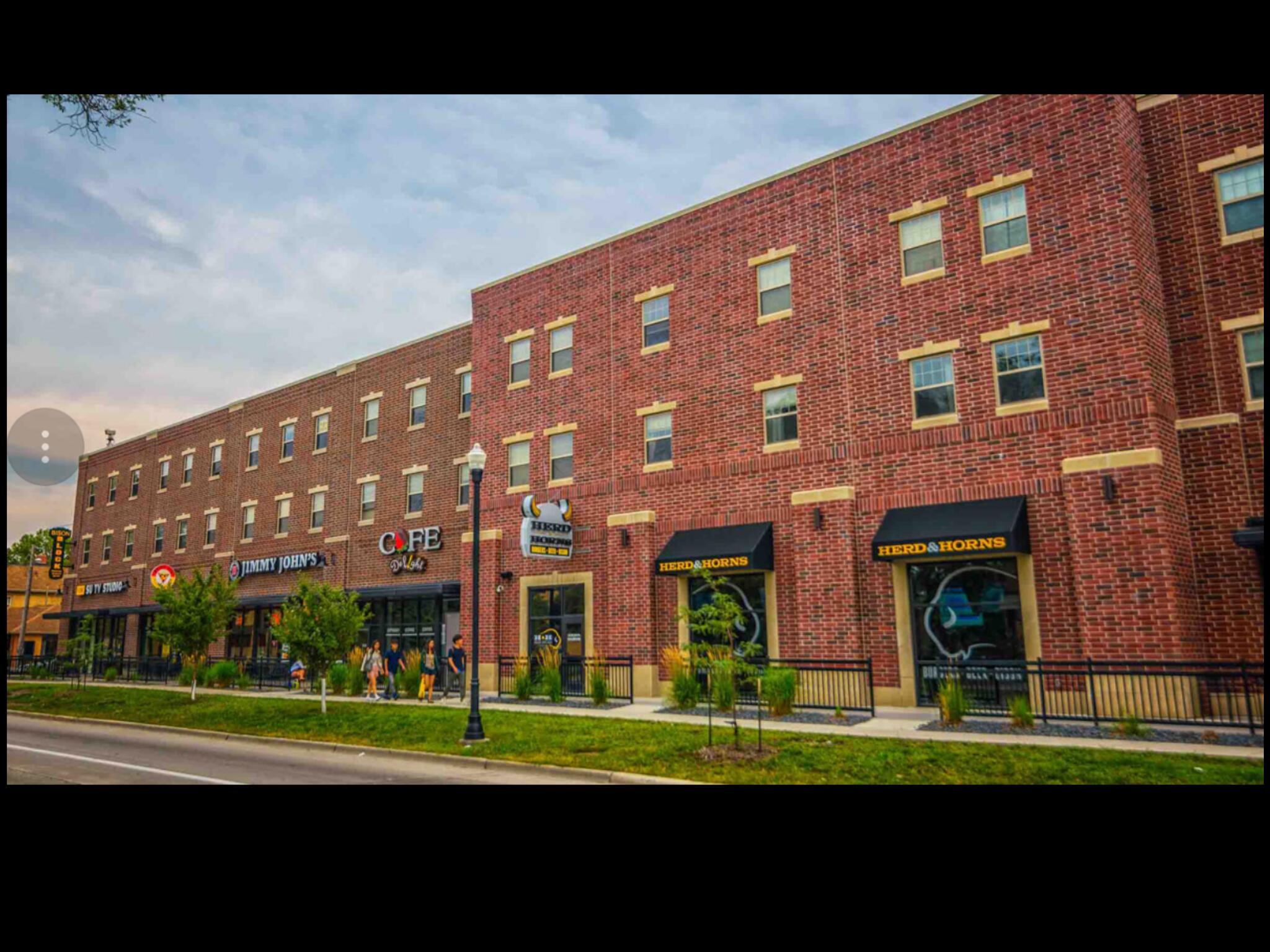 1414 12th Avenue N Property Photo 2