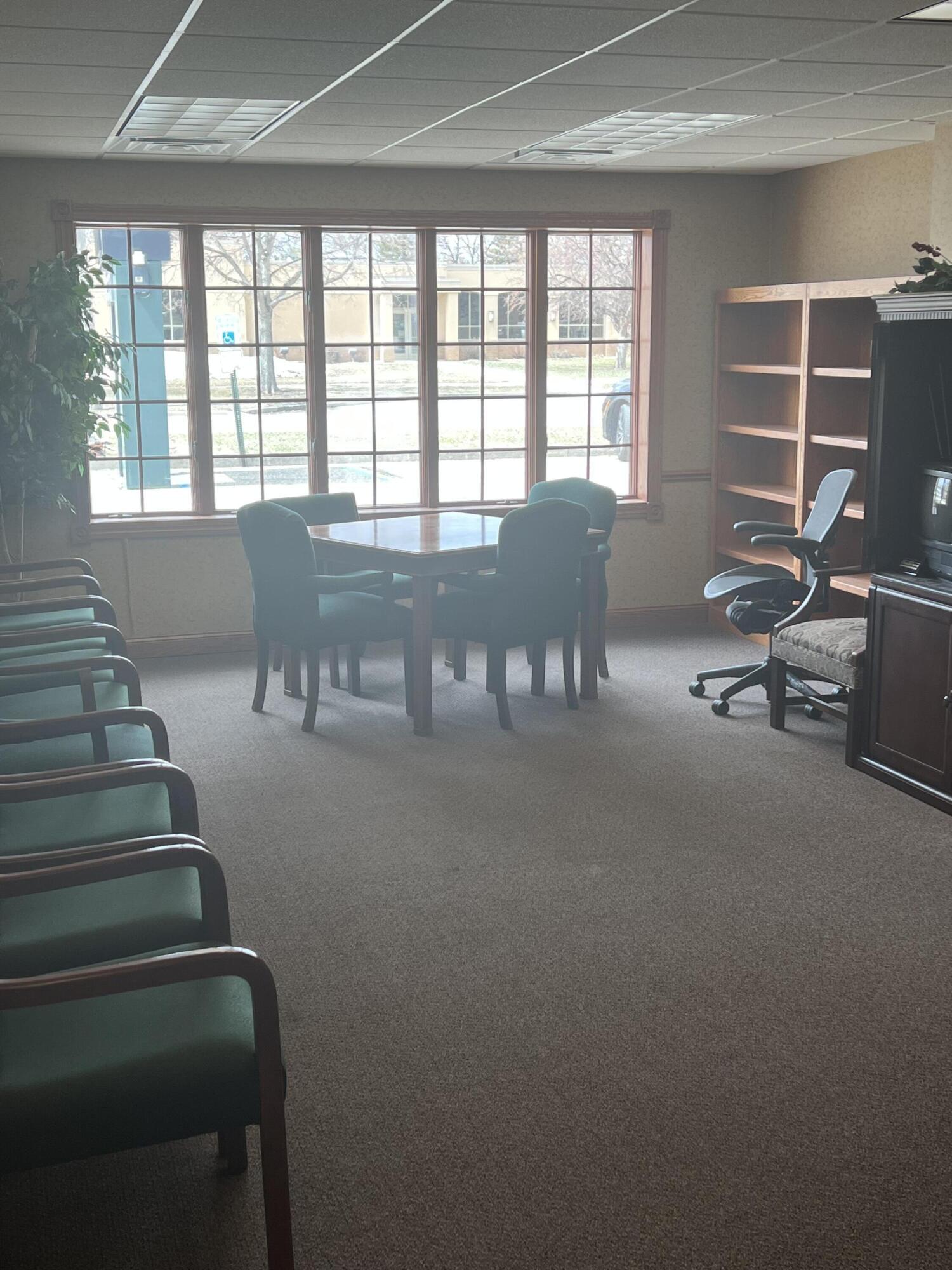 3101 Broadway N Property Photo 6