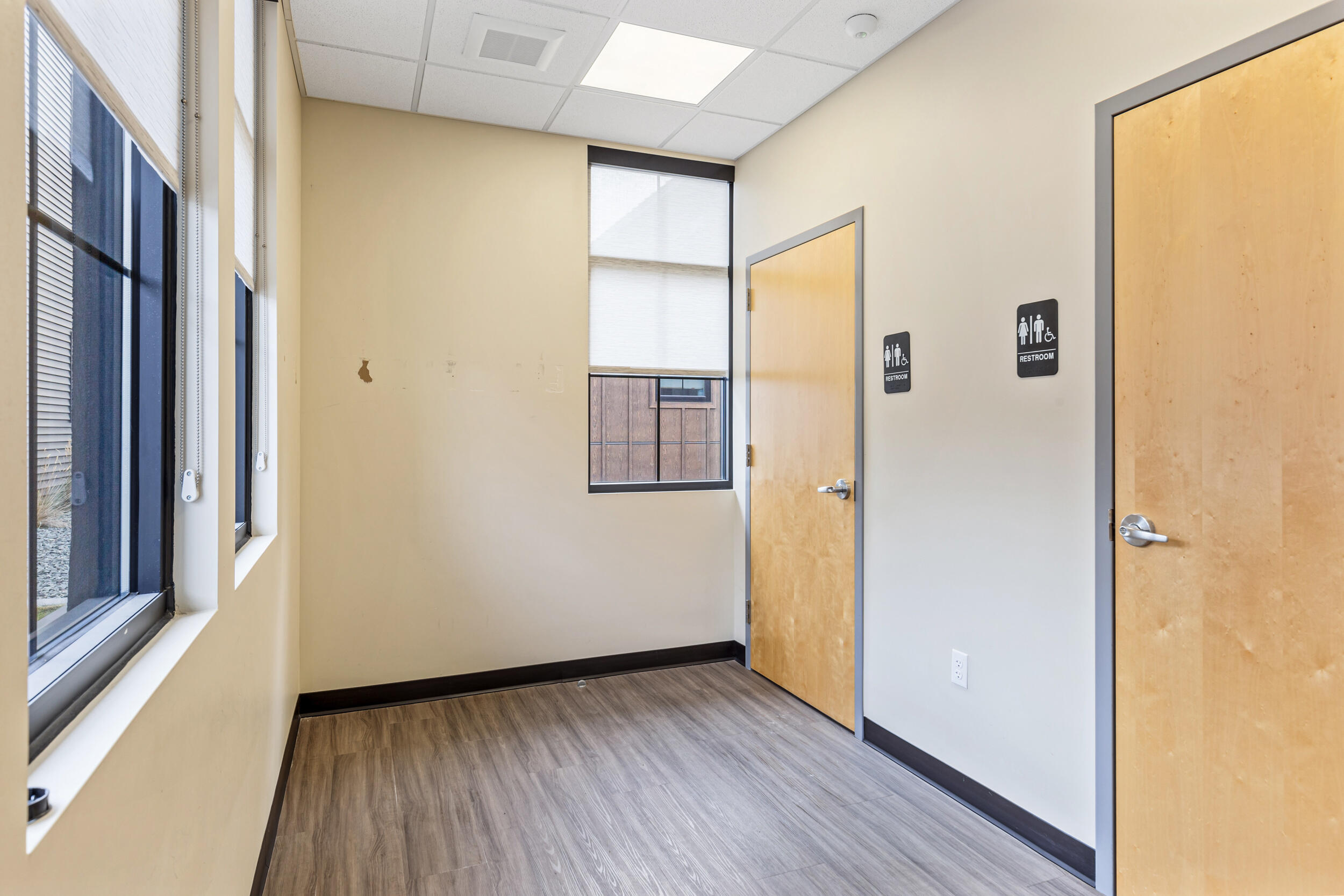 505 32nd Avenue E Property Photo 7