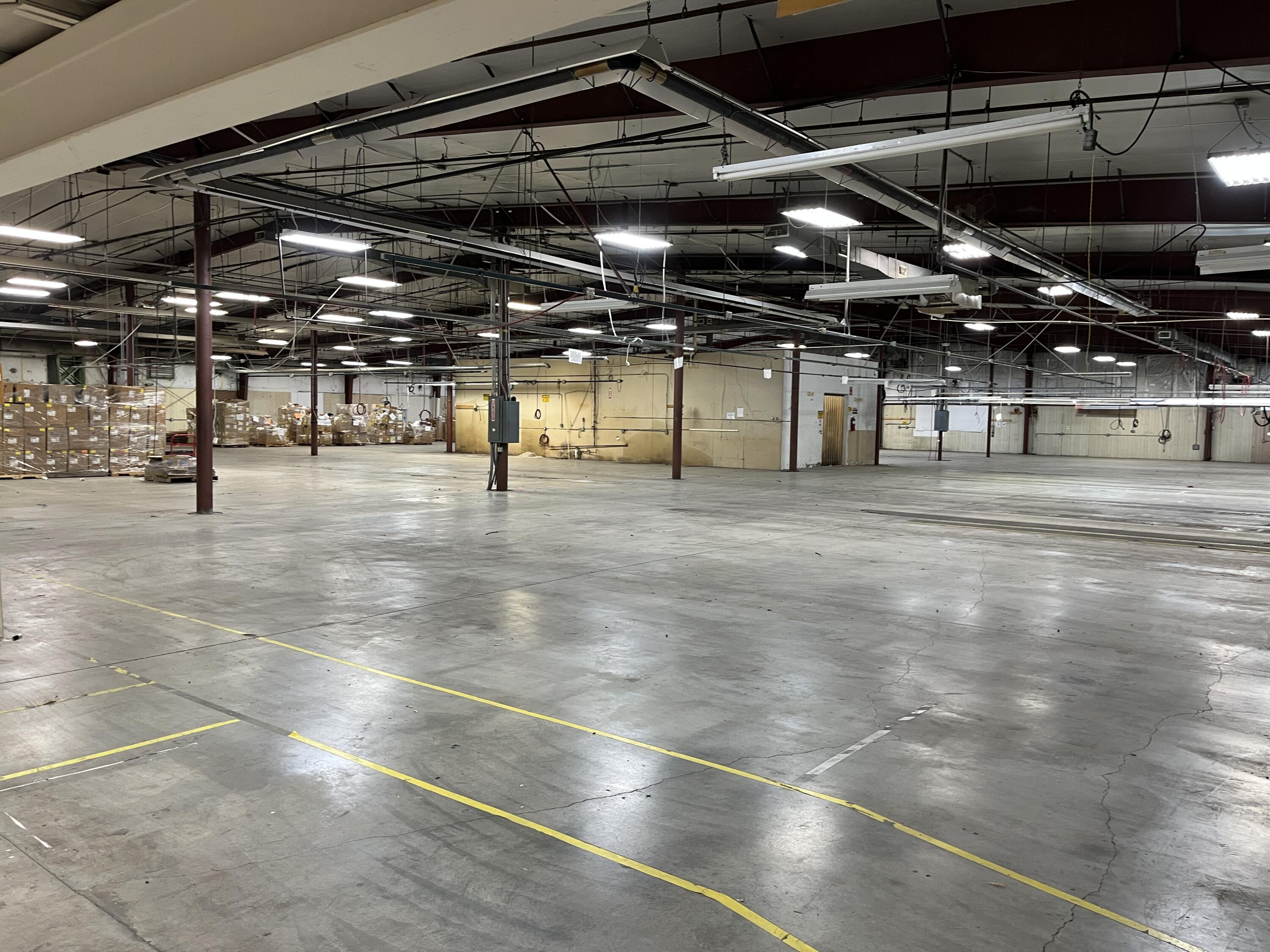 1402 43 Street N Property Photo 14