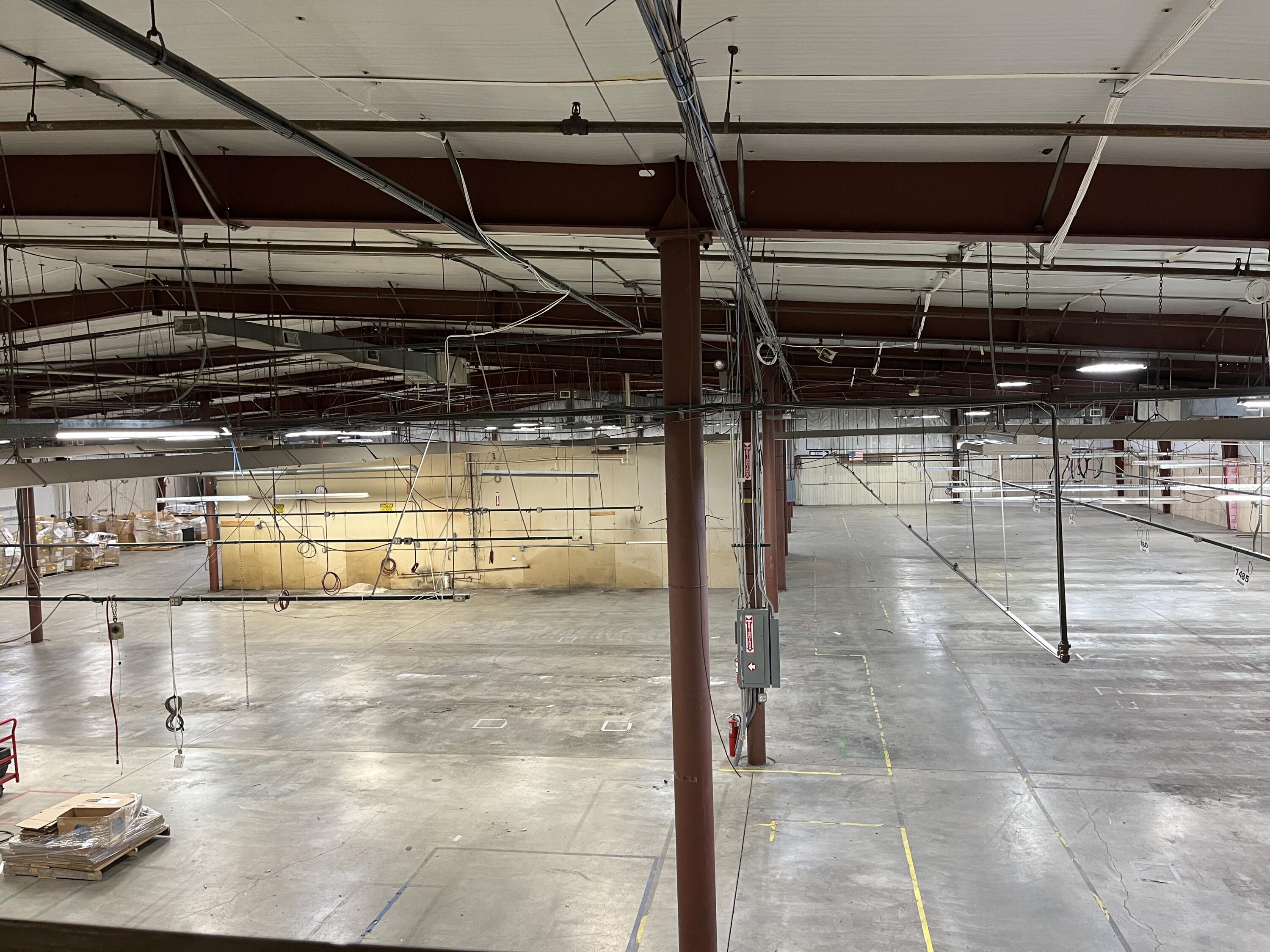 1402 43 Street N Property Photo 17