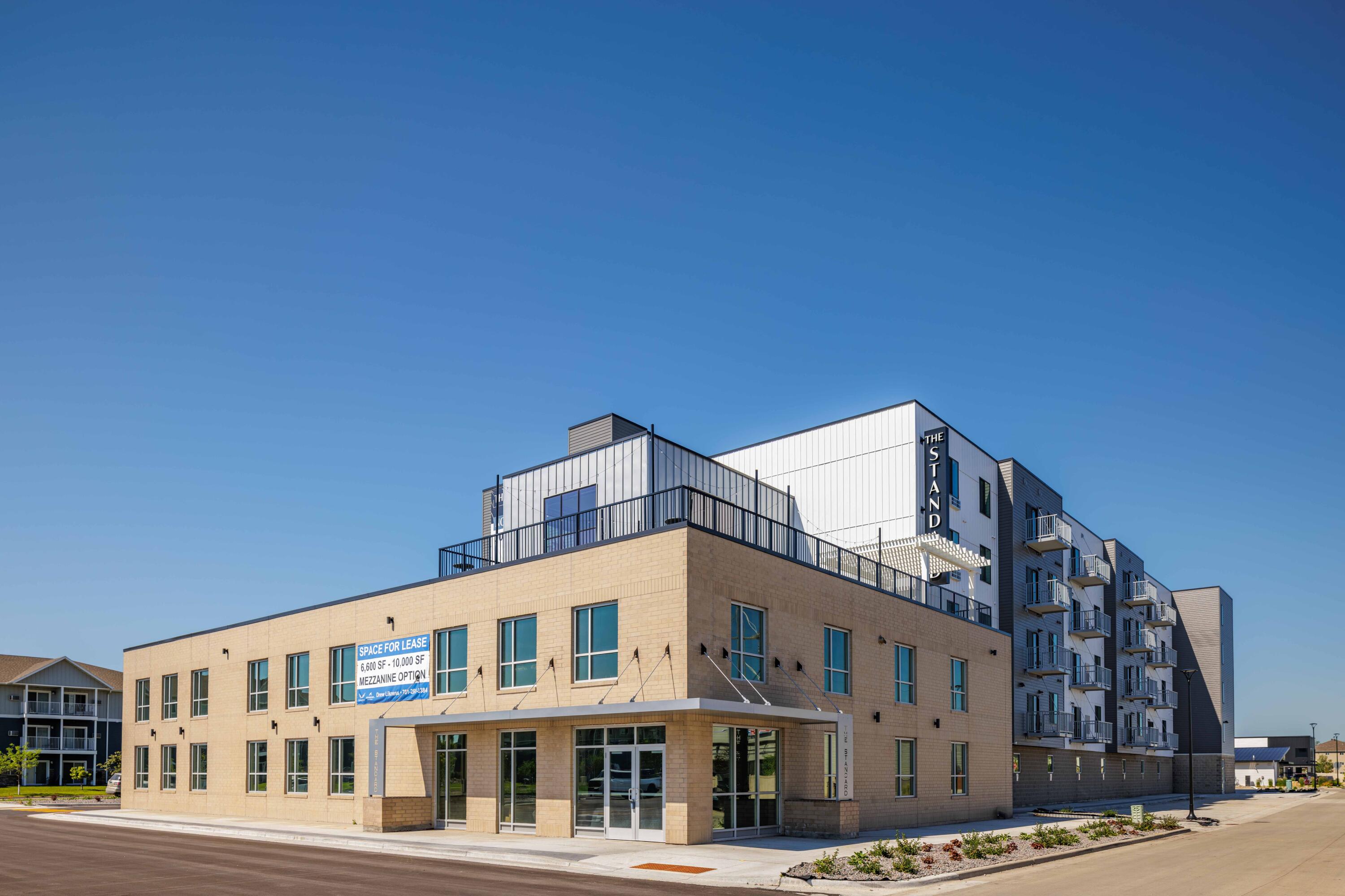 3252 6th Street W Property Photo 1