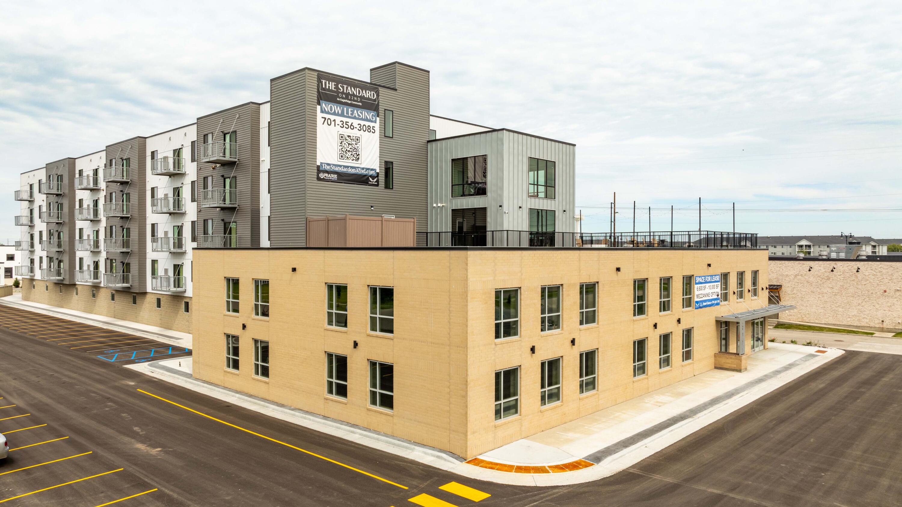 3252 6th Street W Property Photo 2