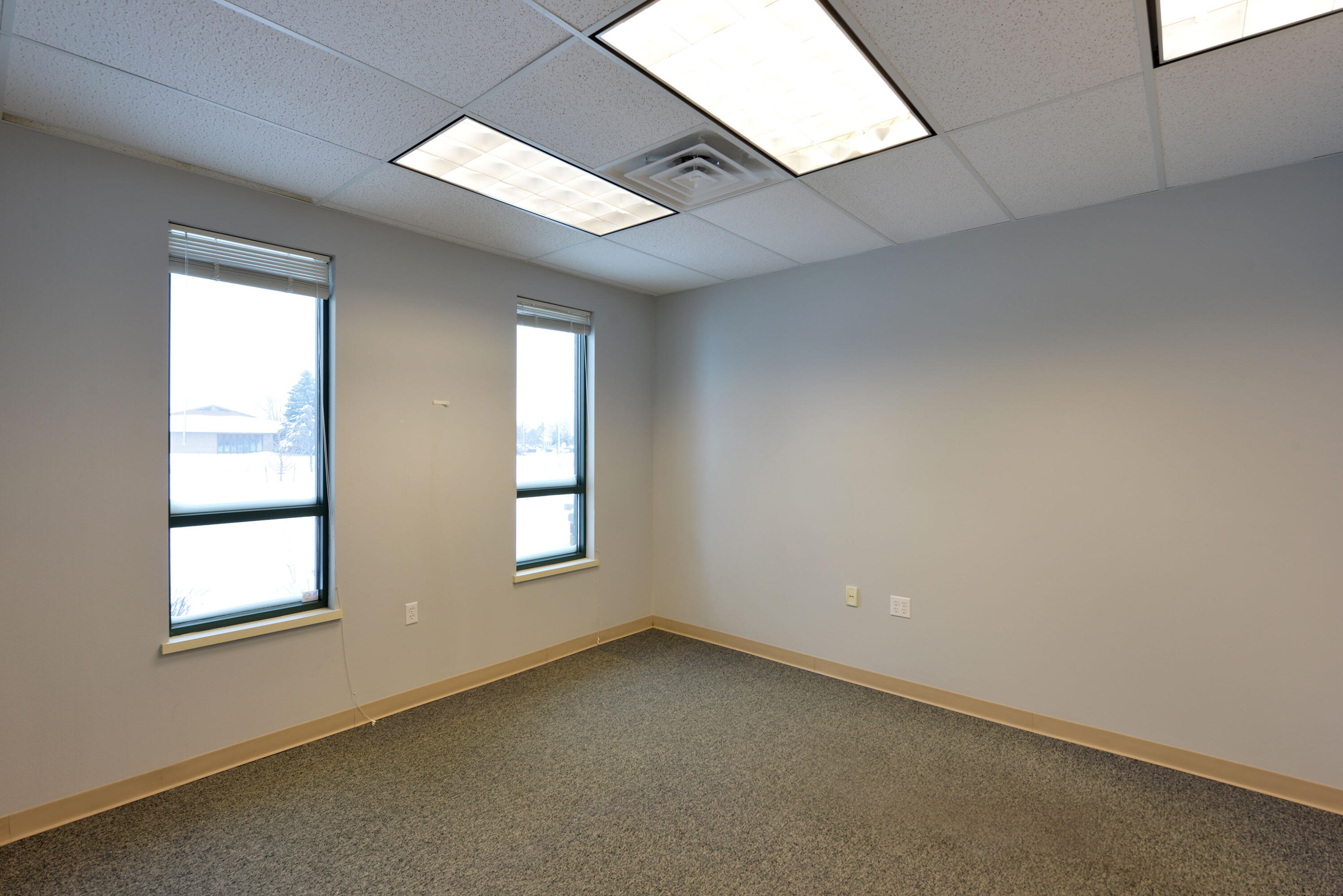 2601 12th Avenue S Property Photo 8