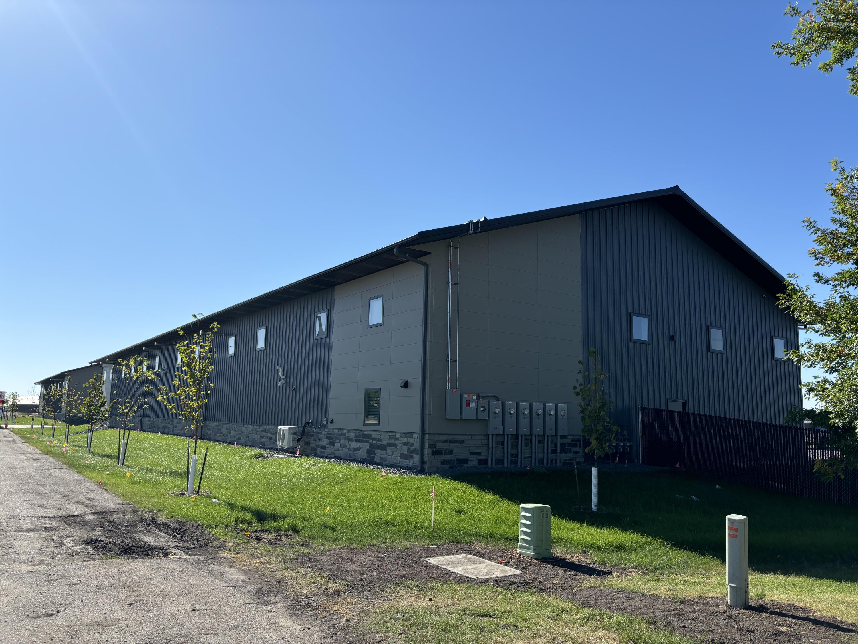 1301 Main Avenue Se Property Photo 9