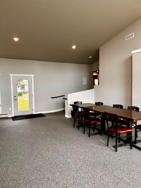 201 1st St E Property Photo 6