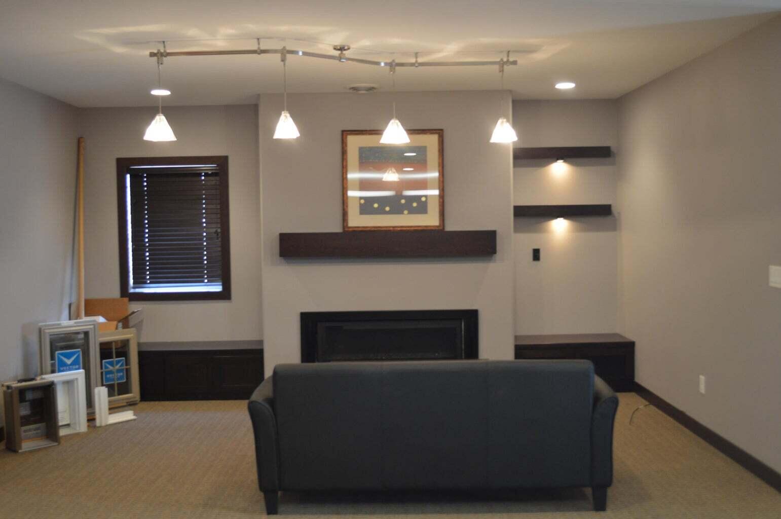 2528 Main Avenue W Property Photo 5