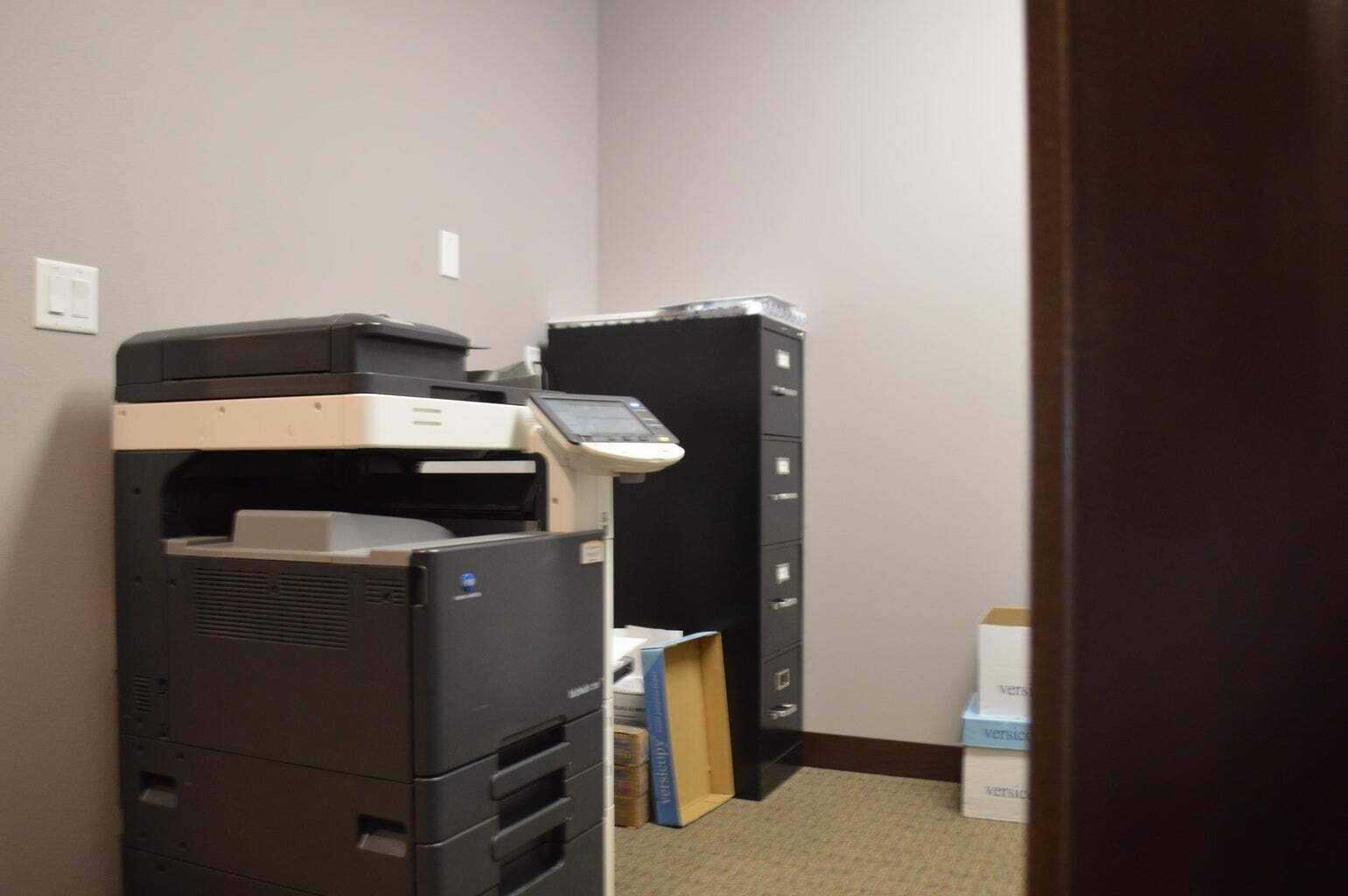 2528 Main Avenue W Property Photo 13