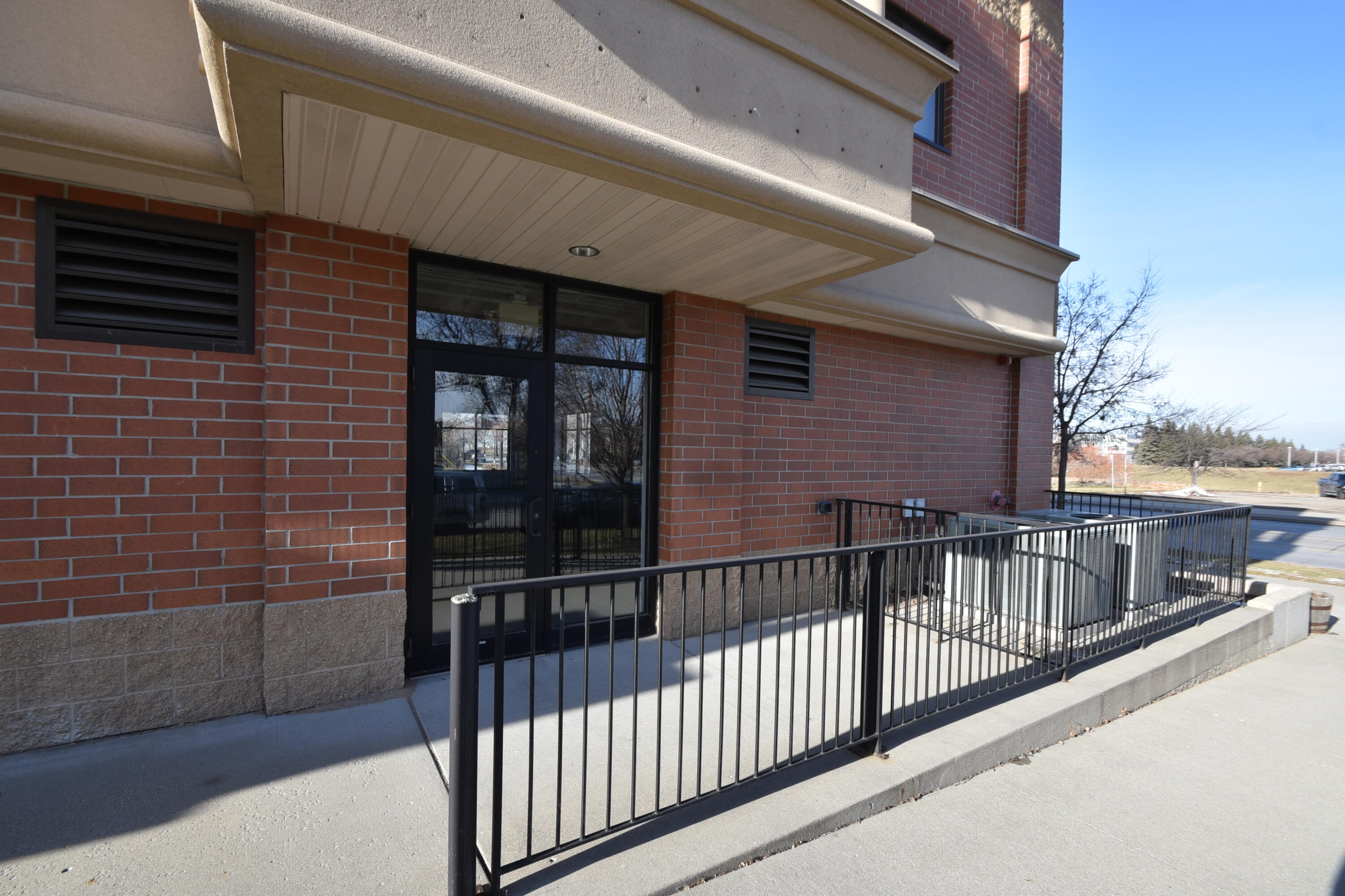 1142 17th Street N Property Photo 6