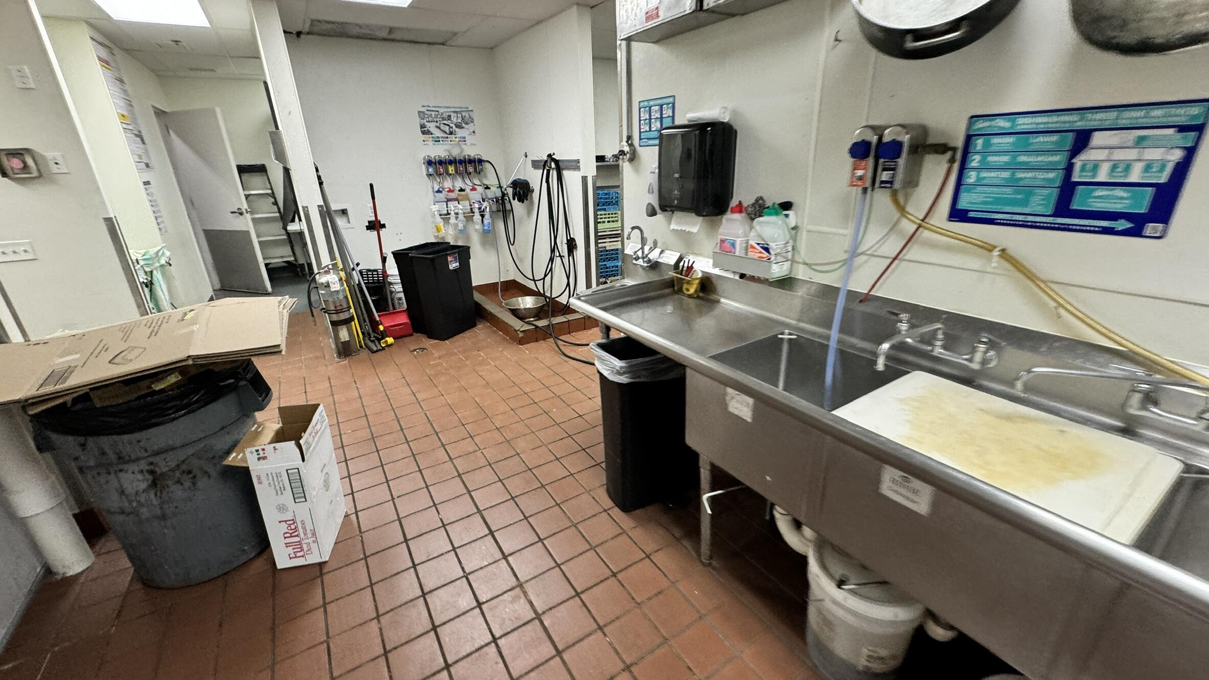 3333 Hwy 10 E Property Photo 18