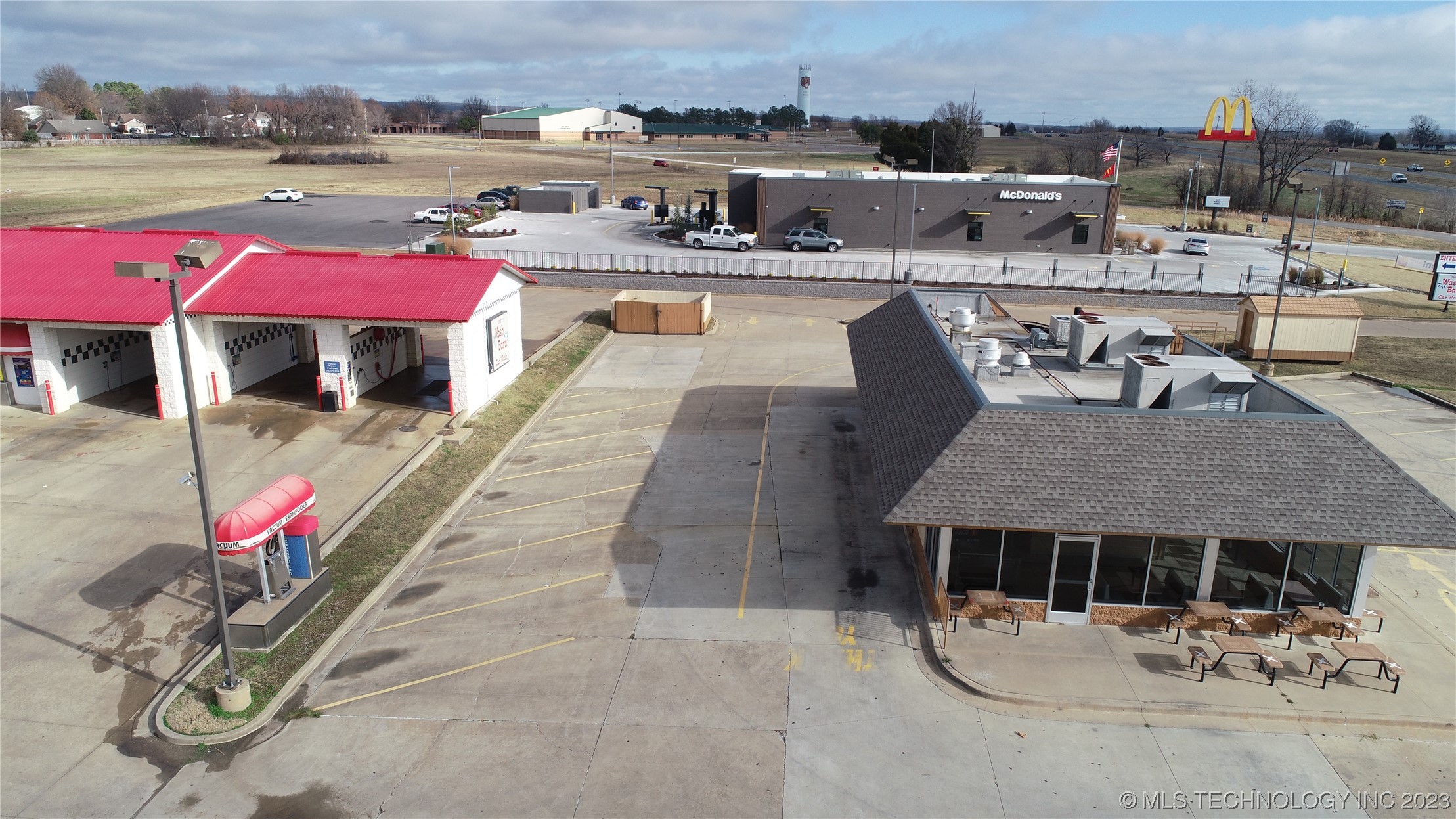 920 S Ross Street Property Photo 4