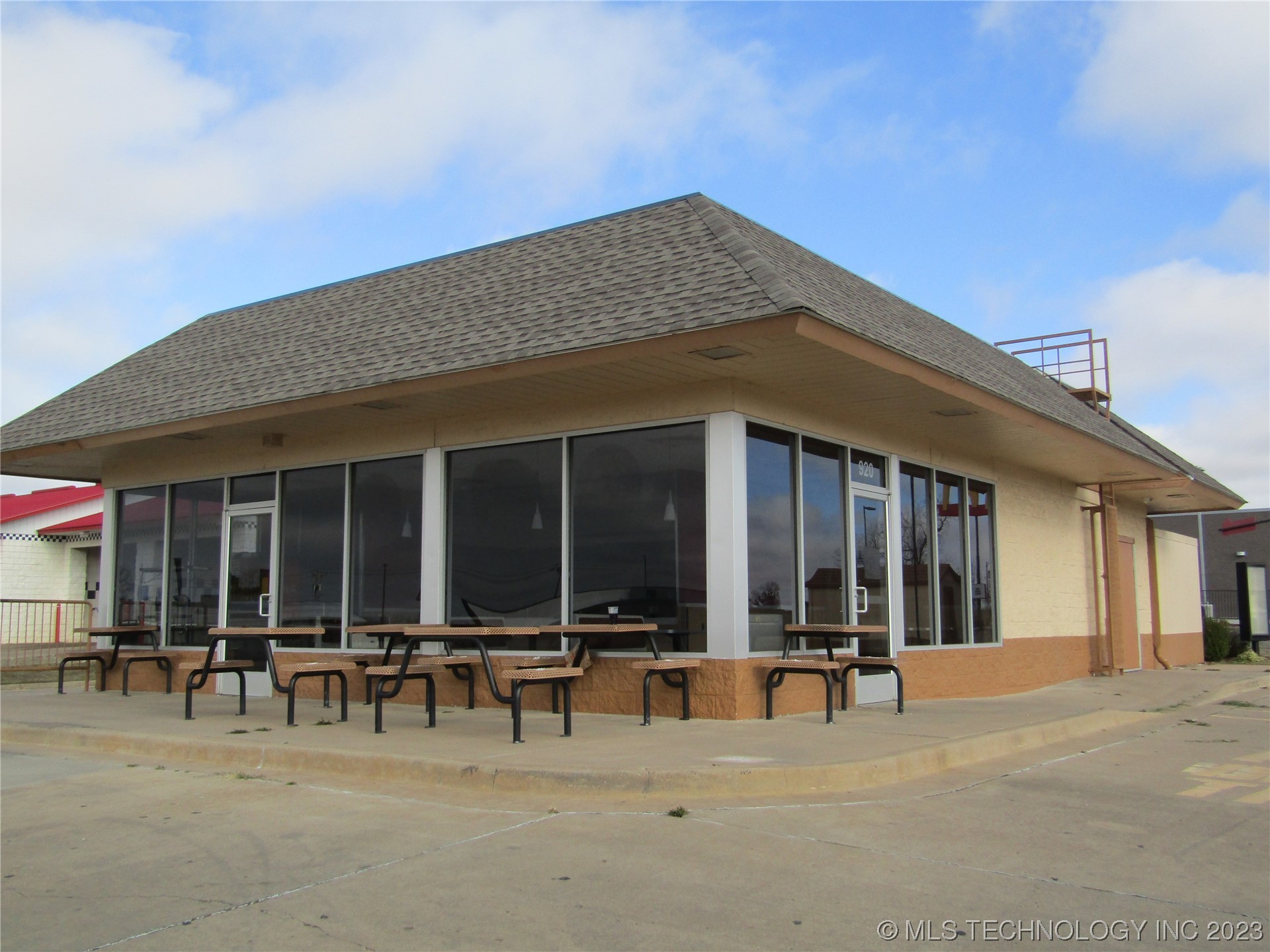 920 S Ross Street Property Photo 10