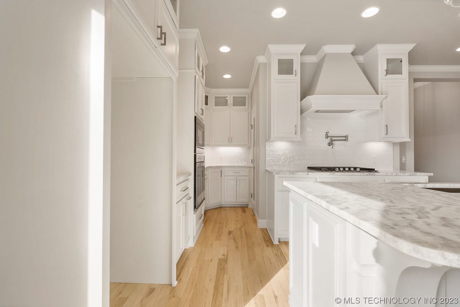 5310 E 126th Street S Property Photo 7