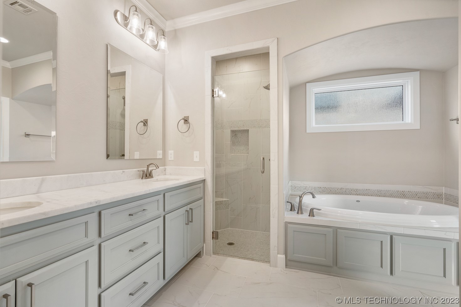 5310 E 126th Street S Property Photo 17