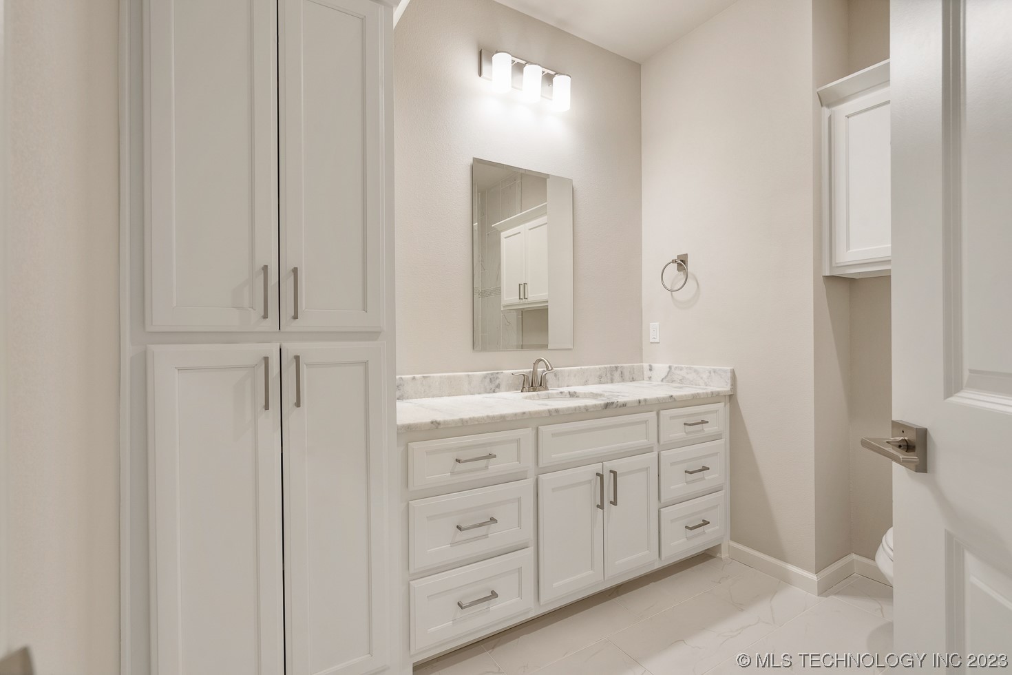 5310 E 126th Street S Property Photo 20