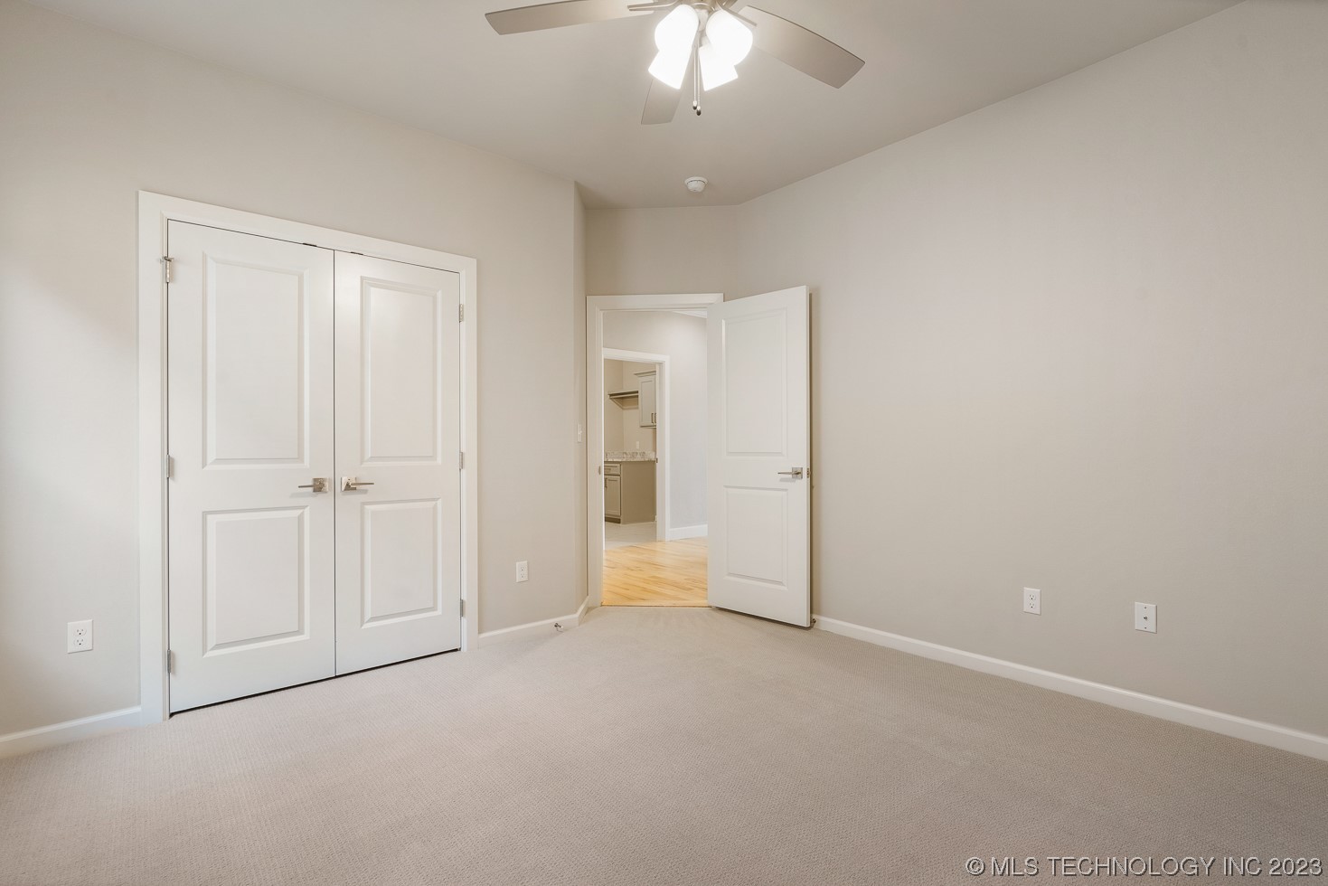 5310 E 126th Street S Property Photo 24