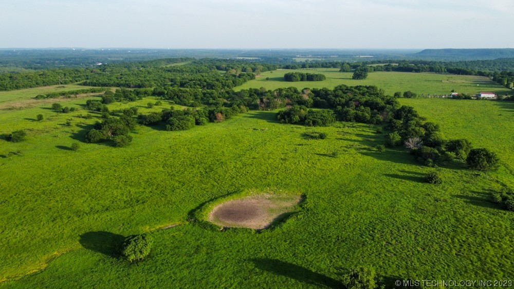 0000 S 4100 Road Property Photo 2