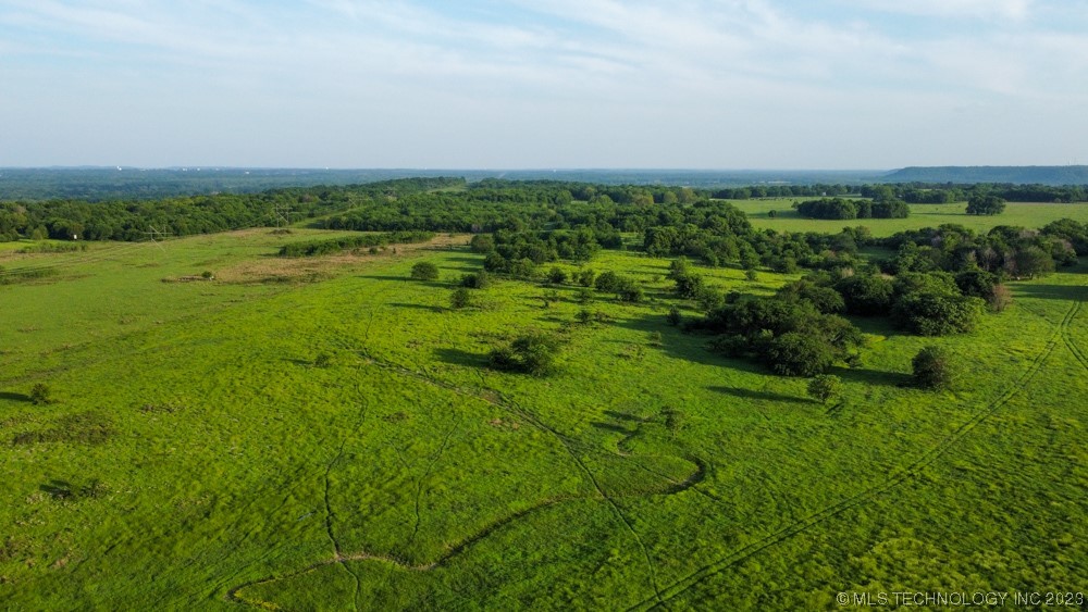 0000 S 4100 Road Property Photo 5