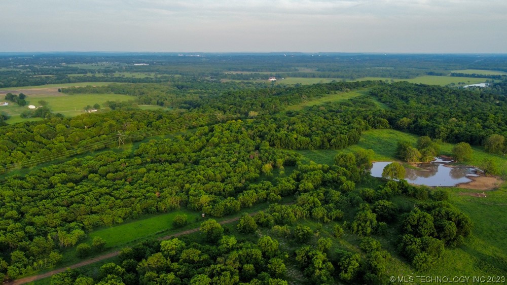 0000 S 4100 Road Property Photo 16